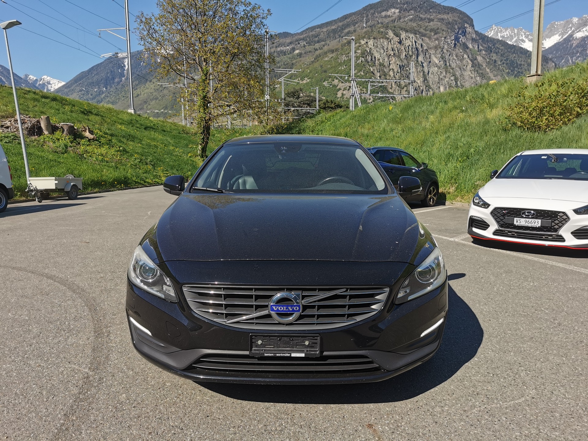 VOLVO V60 D4 AWD Momentum Geartronic-image-5