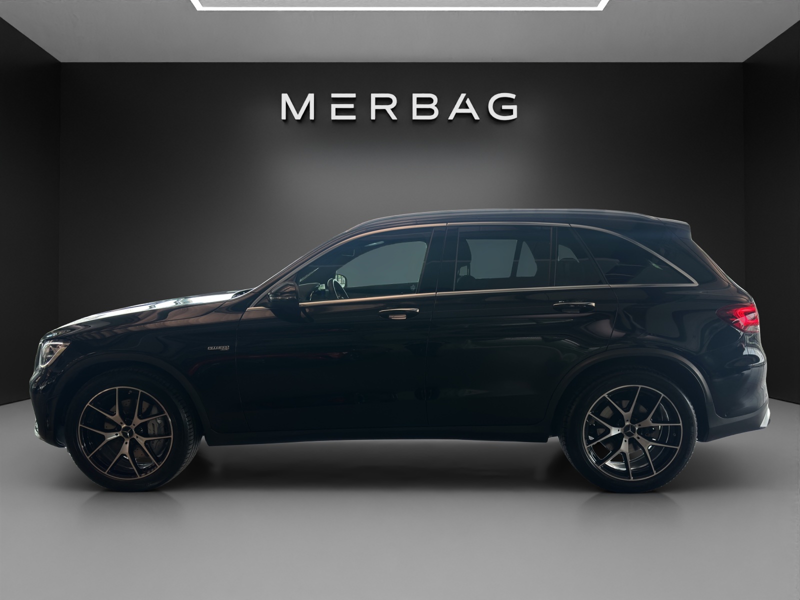 MERCEDES-BENZ GLC 43 AMG 4Matic-image-2