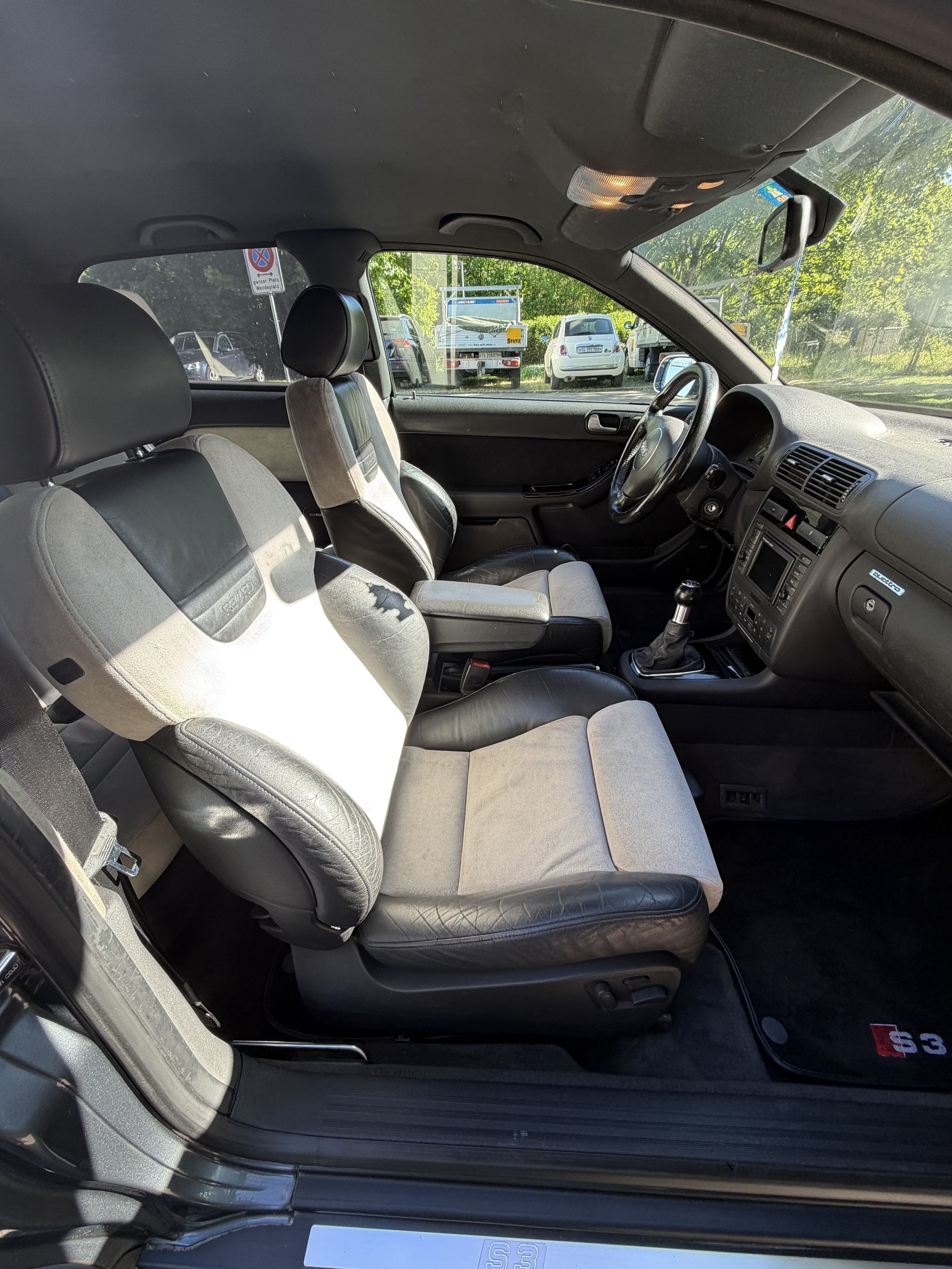 AUDI S3 quattro-image-5