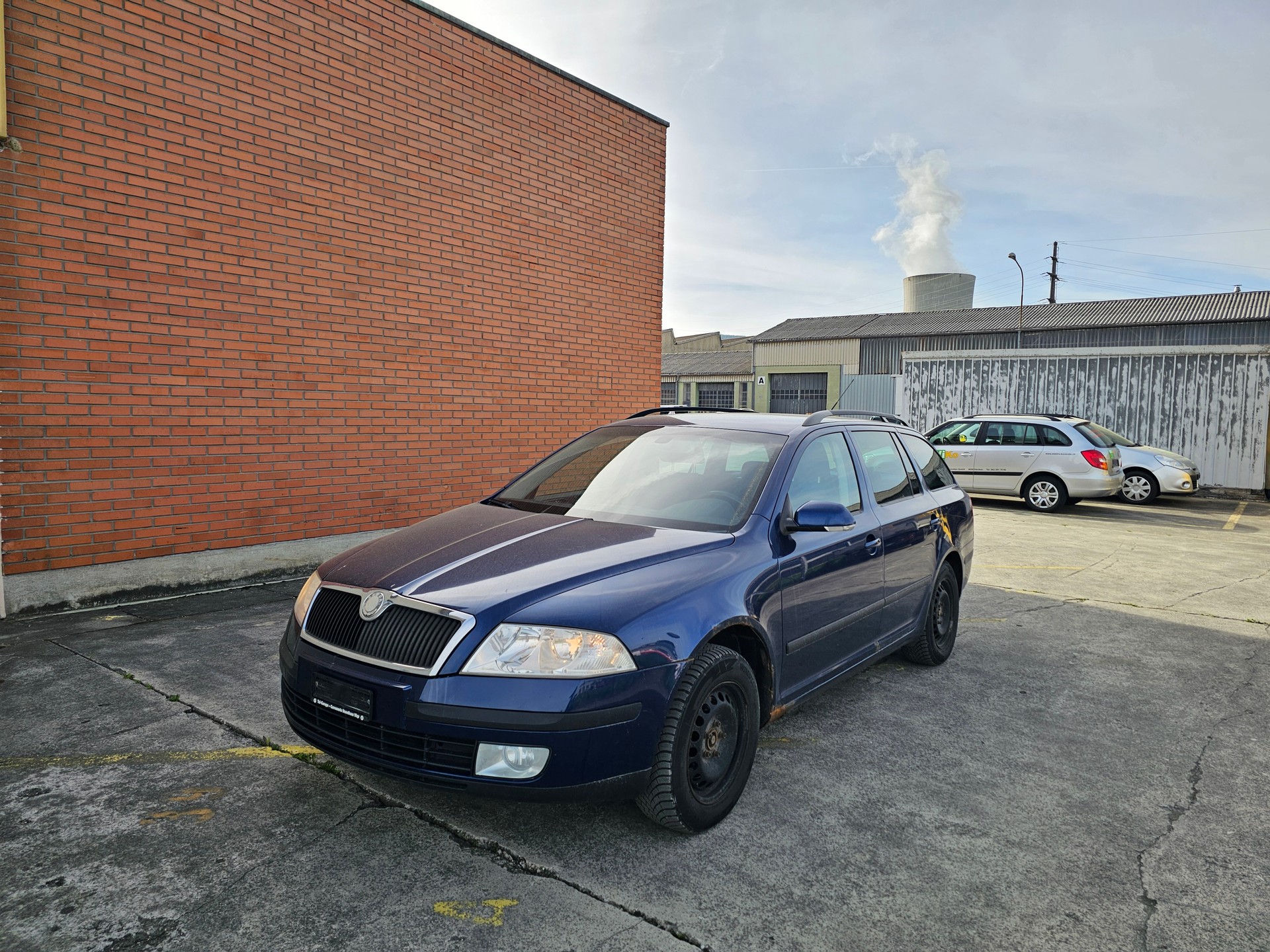 SKODA Octavia 1.9 TDI Swiss Adventure 4x4-image-0