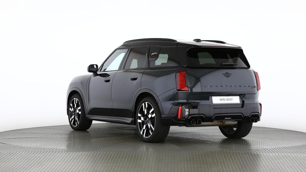 MINI John Cooper Works Countryman ALL4-image-3