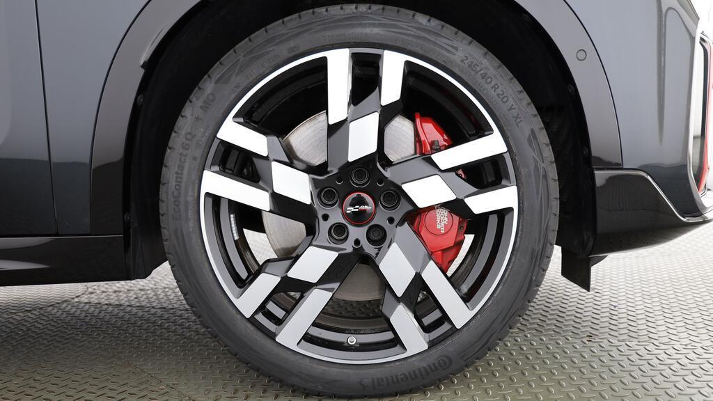 MINI John Cooper Works Countryman ALL4-image-8