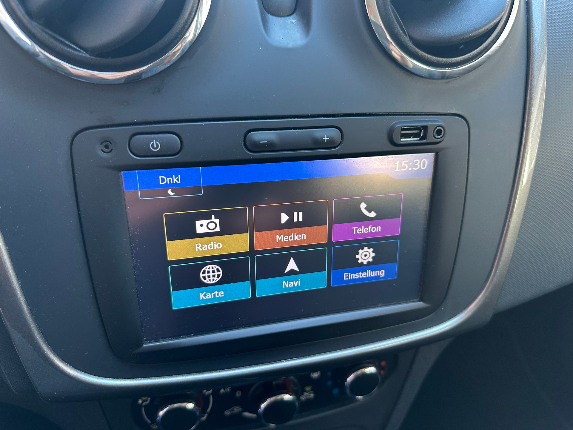 DACIA Logan MCV 0.9 Lauréate-image-5