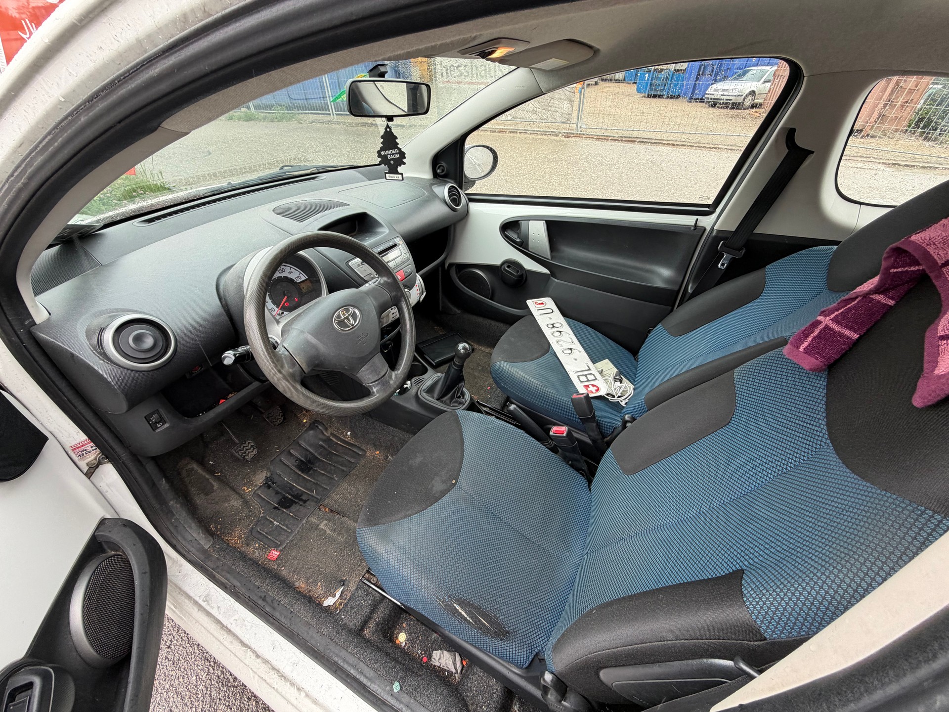 TOYOTA Aygo 1.0 Linea Luna-image-4