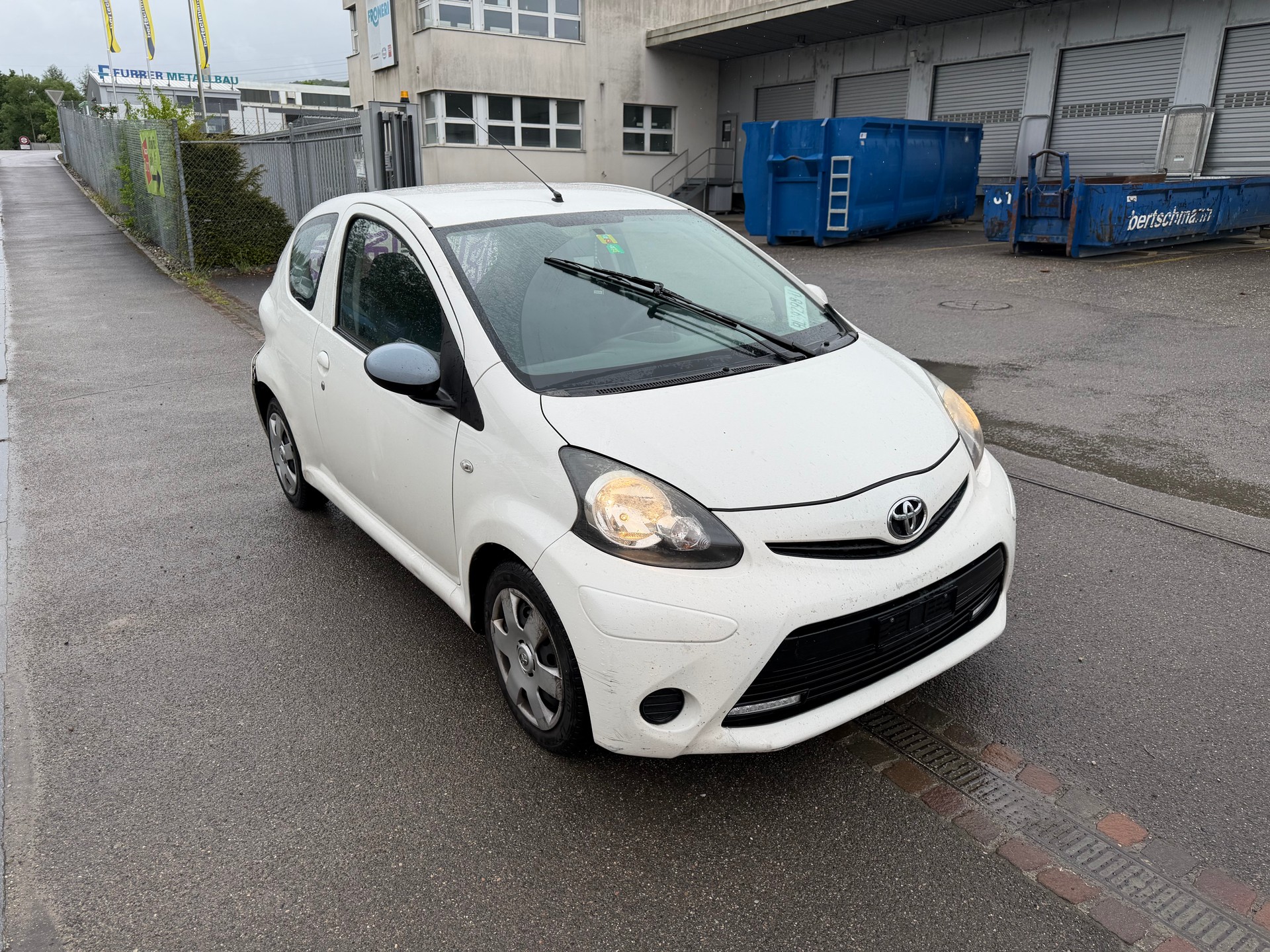 TOYOTA Aygo 1.0 Linea Luna-image-3