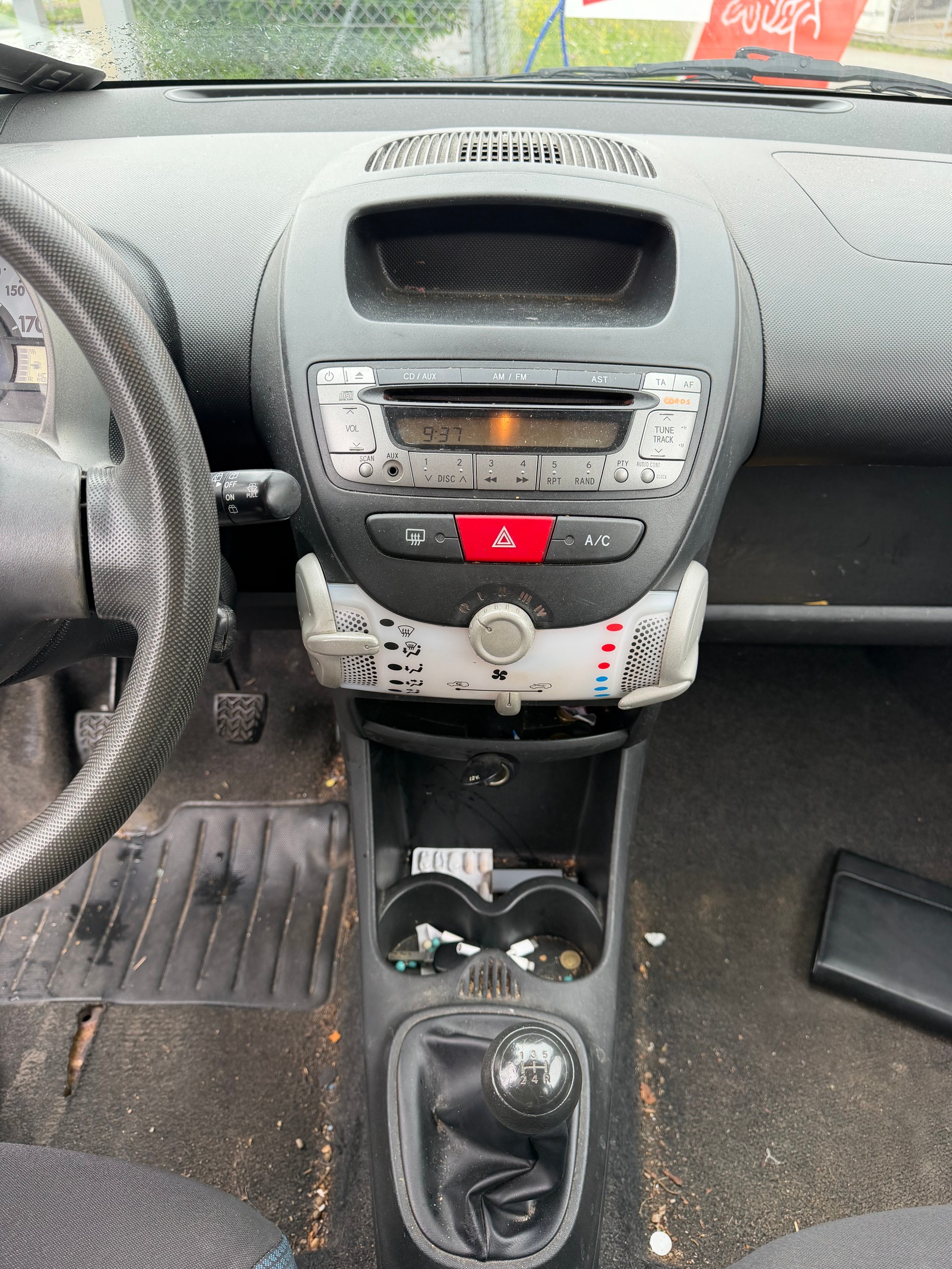 TOYOTA Aygo 1.0 Linea Luna-image-5