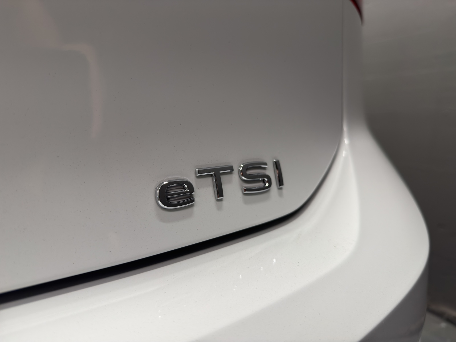 VW Golf VIII 1.5 eTSI Value DSG-image-15