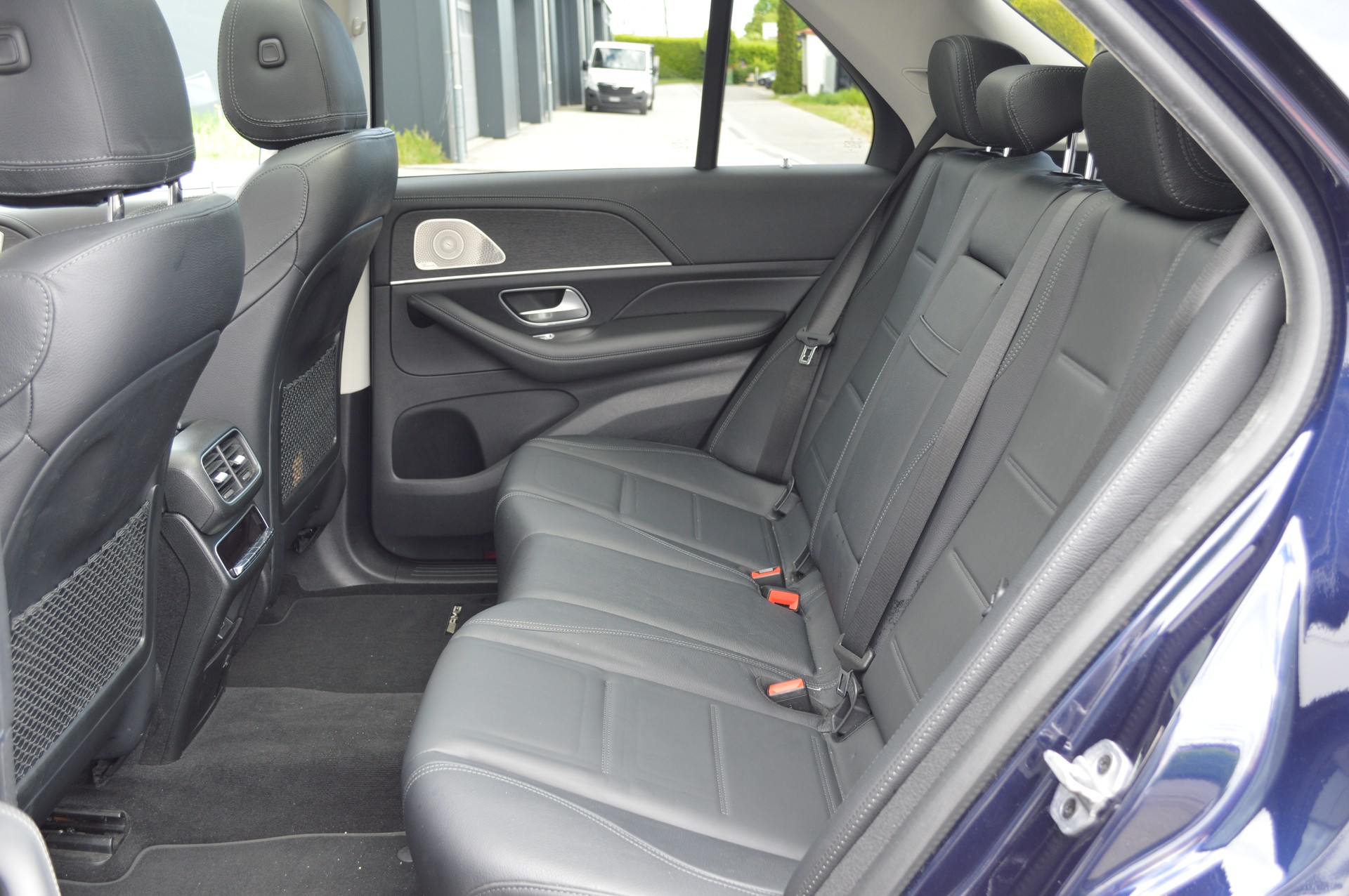 MERCEDES-BENZ GLE 350 de 4Matic AMG Line 9G-Tronic-image-17