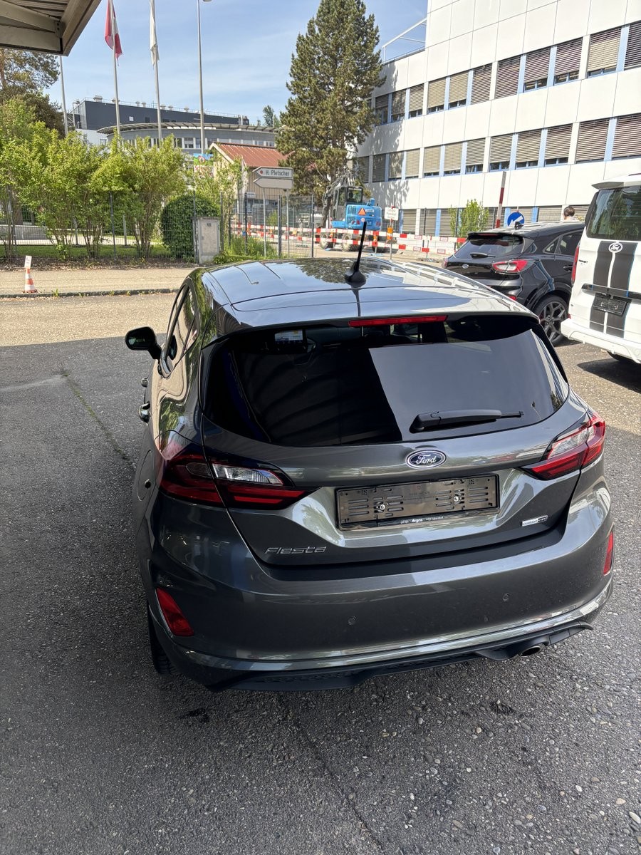 FORD Fiesta 1.0 EcoB Hybrid ST-Line X-image-16
