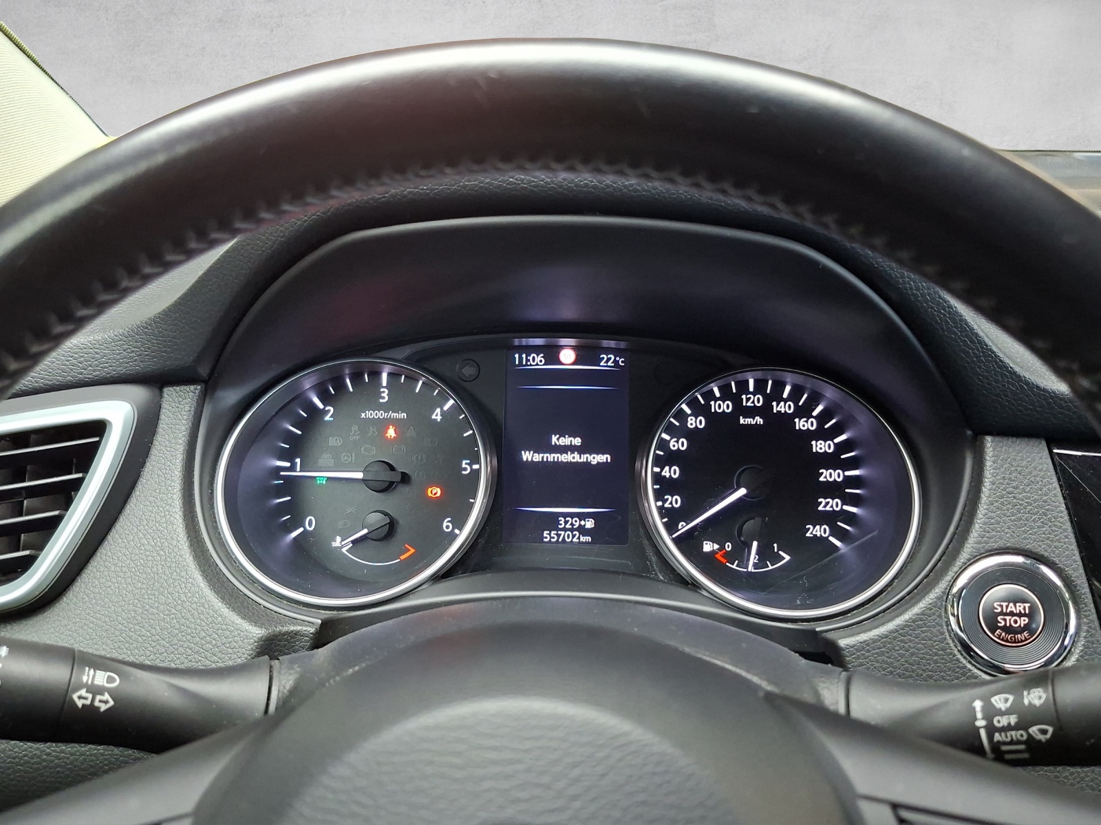 NISSAN Qashqai 1.6 dCi Tekna 4x4-image-9