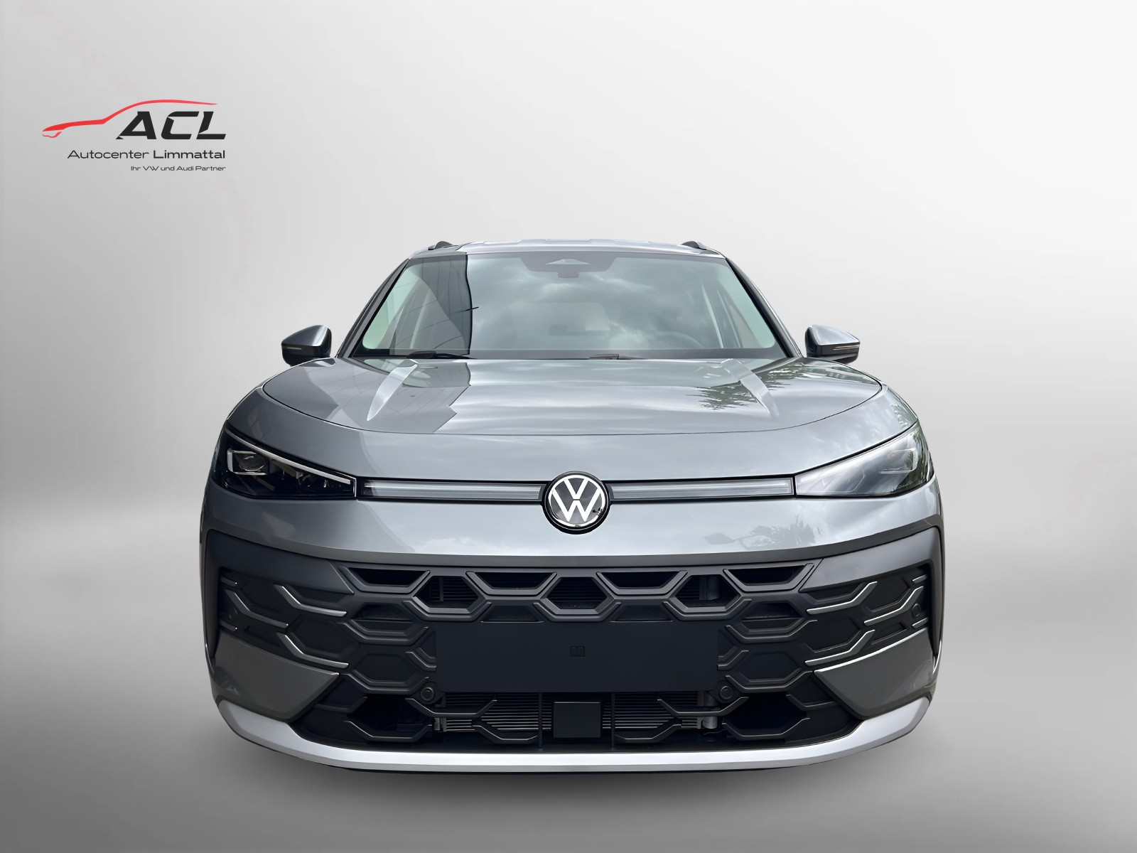 VW T-Roc Life 1.5 eTSI 115PS DSG-image-1