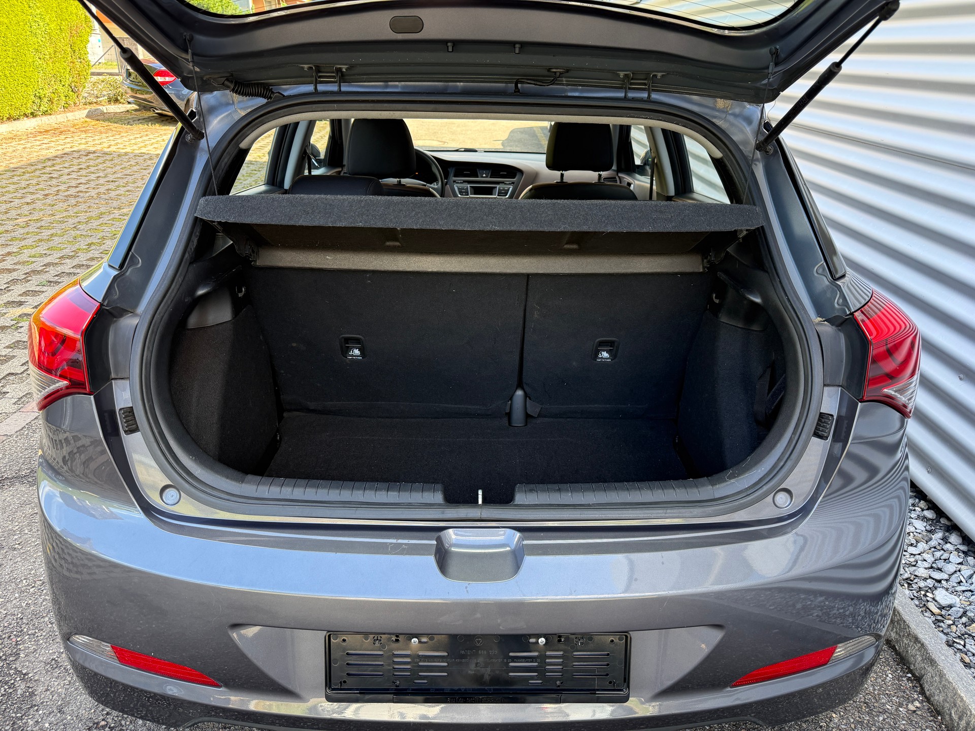 HYUNDAI i20 1.2 Origo-image-9