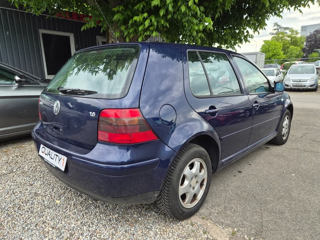 VW Golf 1.6 Comfortline Generation Automatic-image-5