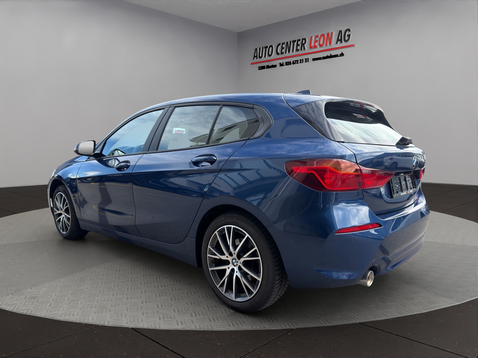BMW 118i Steptronic-image-3