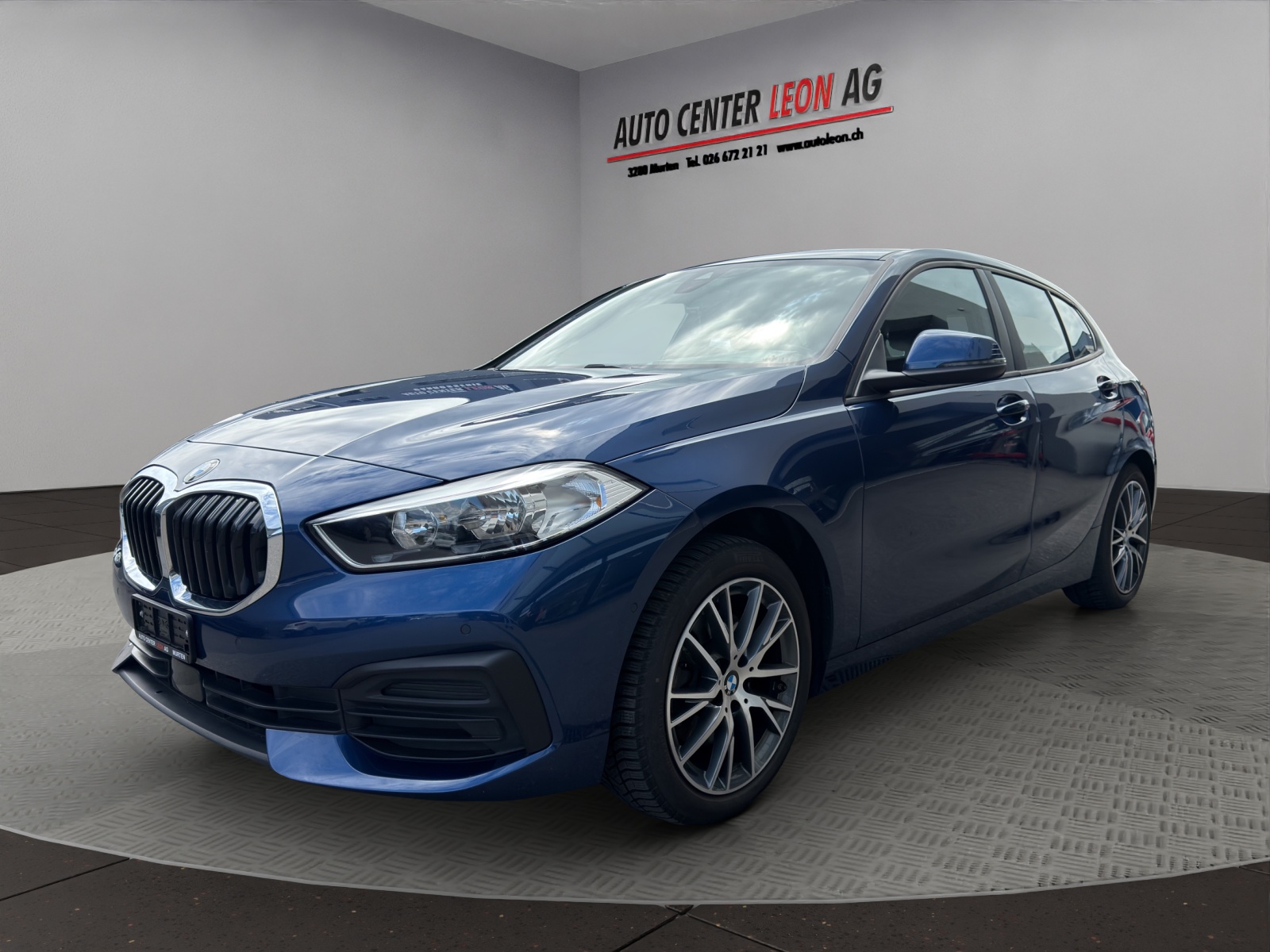 BMW 118i Steptronic-image-1