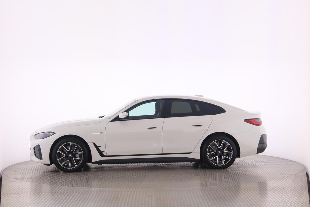 BMW i4 eDrive40-image-3