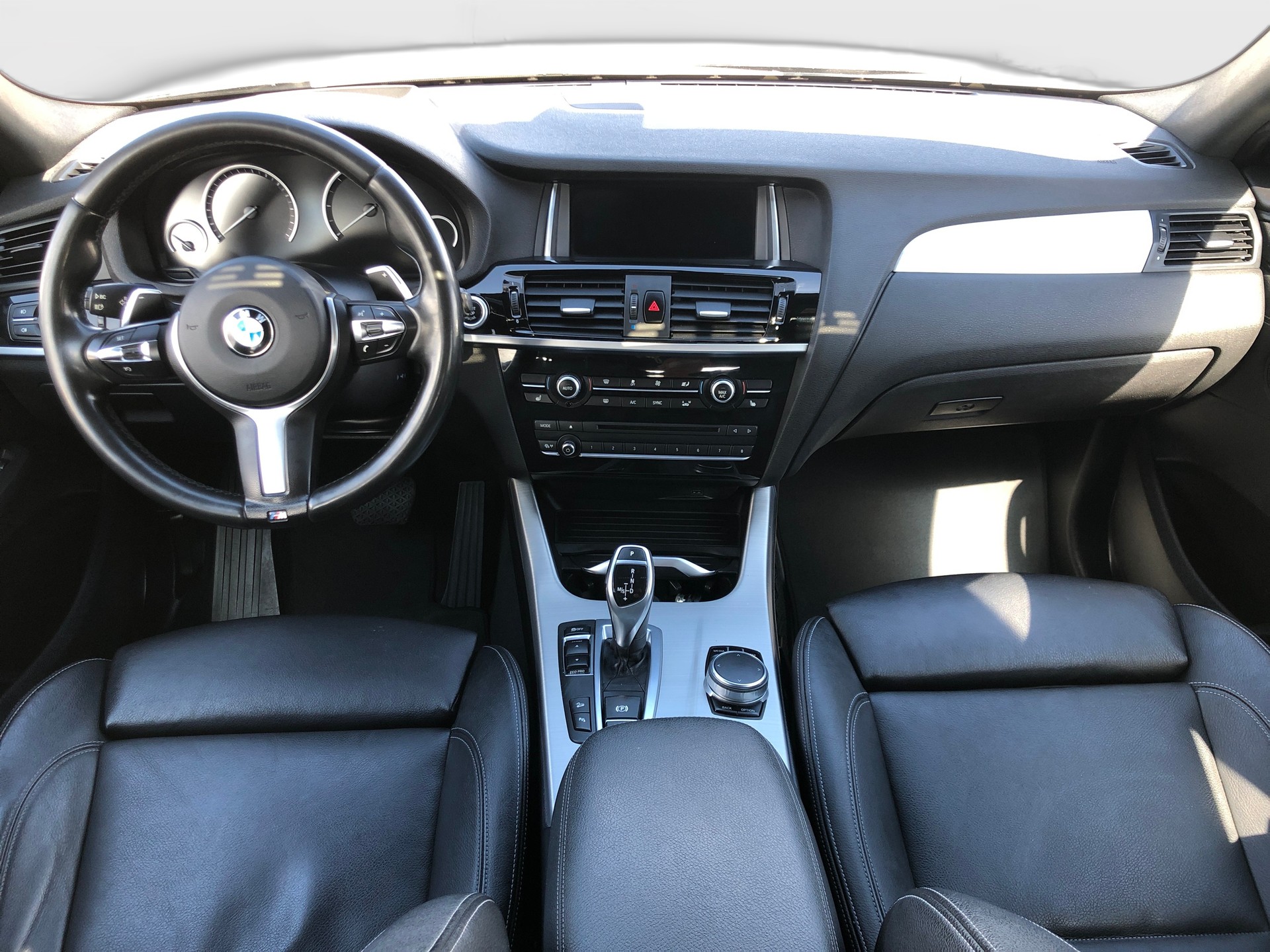 BMW X4 xDrive 30d M-Sport Steptronic-image-11