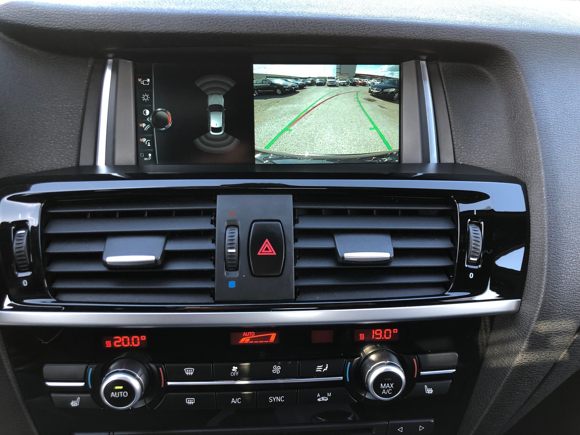 BMW X4 xDrive 30d M-Sport Steptronic-image-9