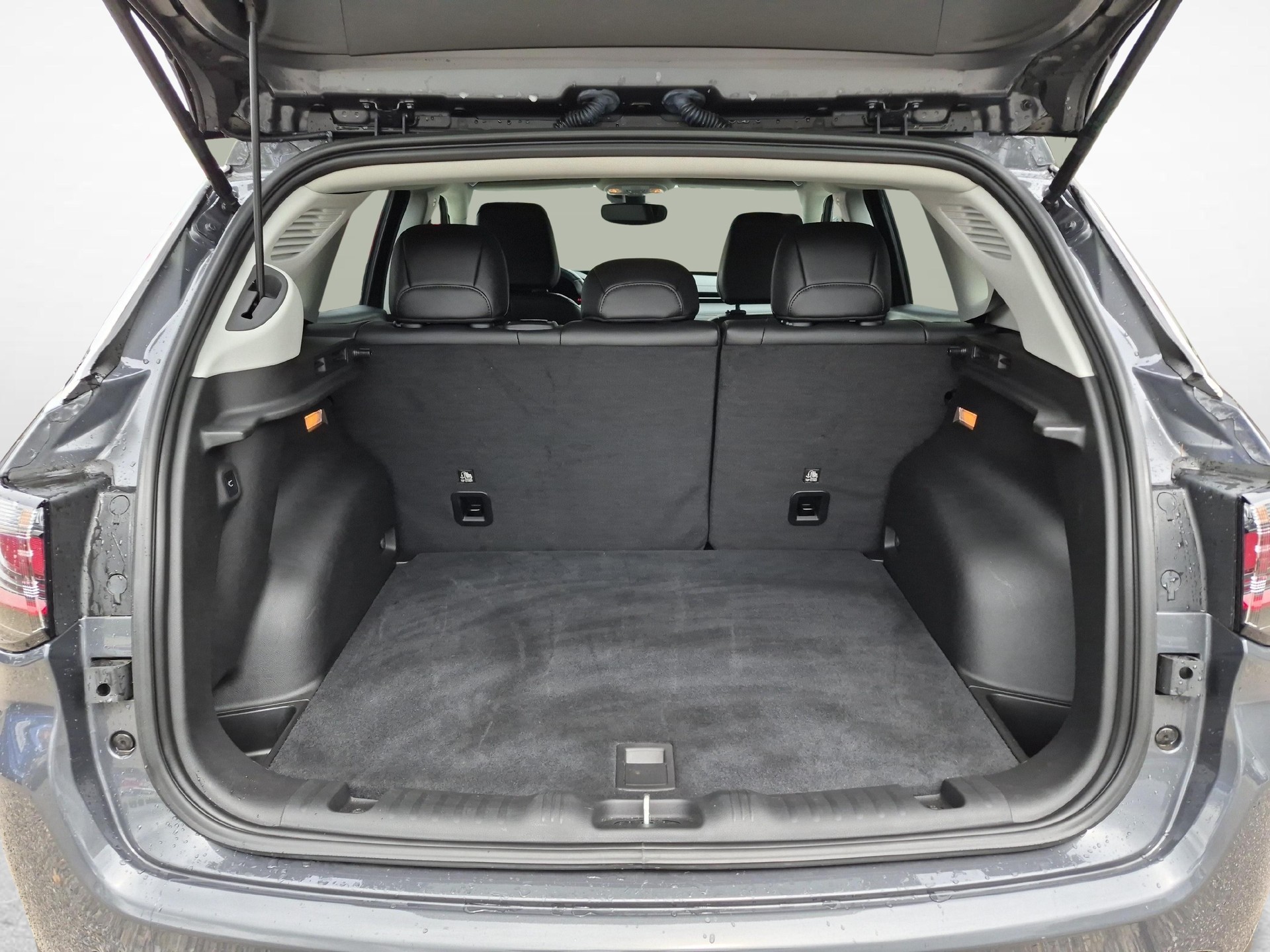 JEEP Compass 1.5 Turbo Swiss Limited / Jetzt mit attraktivem 1.9% Leasing!-image-11