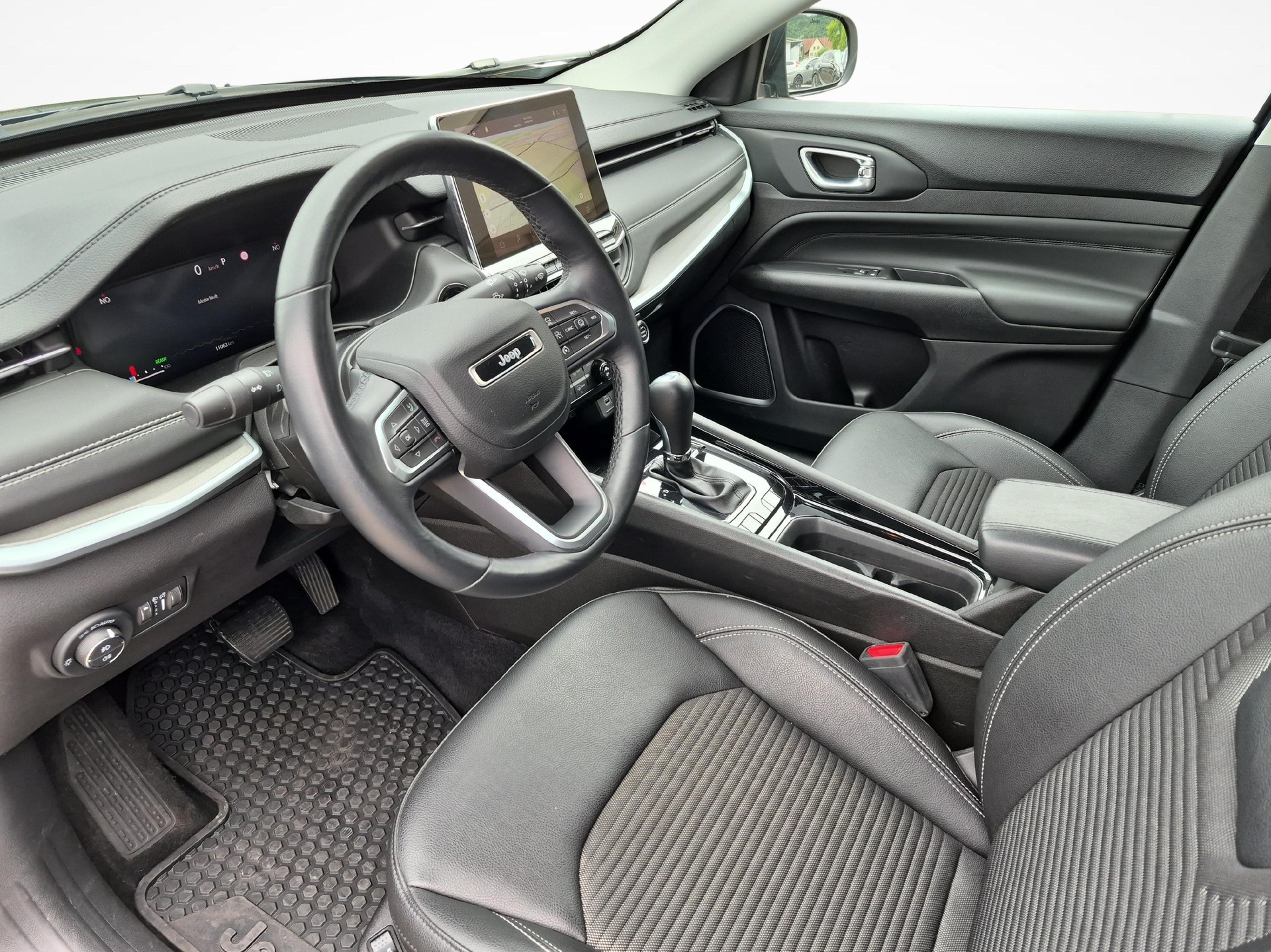JEEP Compass 1.5 Turbo Swiss Limited / Jetzt mit attraktivem 1.9% Leasing!-image-12