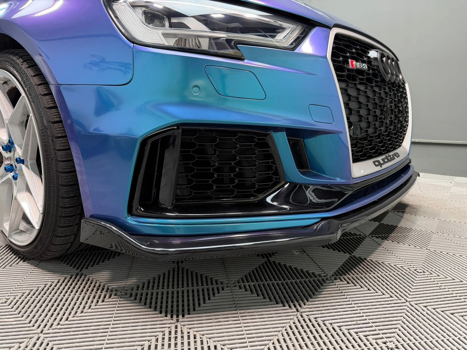 AUDI RS3 Sportback 2.5 TSI quattro S-tronic-image-1