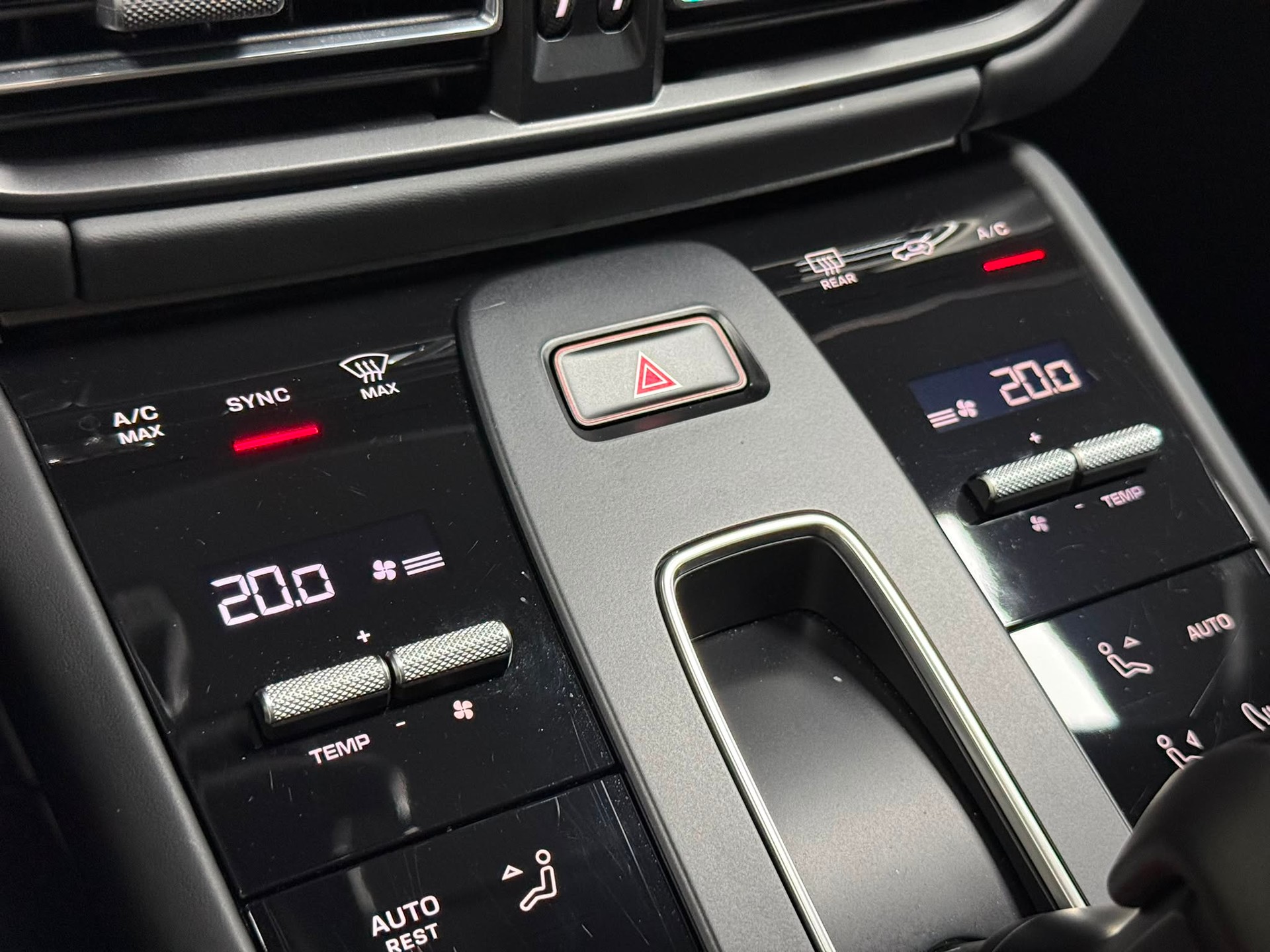 PORSCHE Macan GTS PDK-image-25