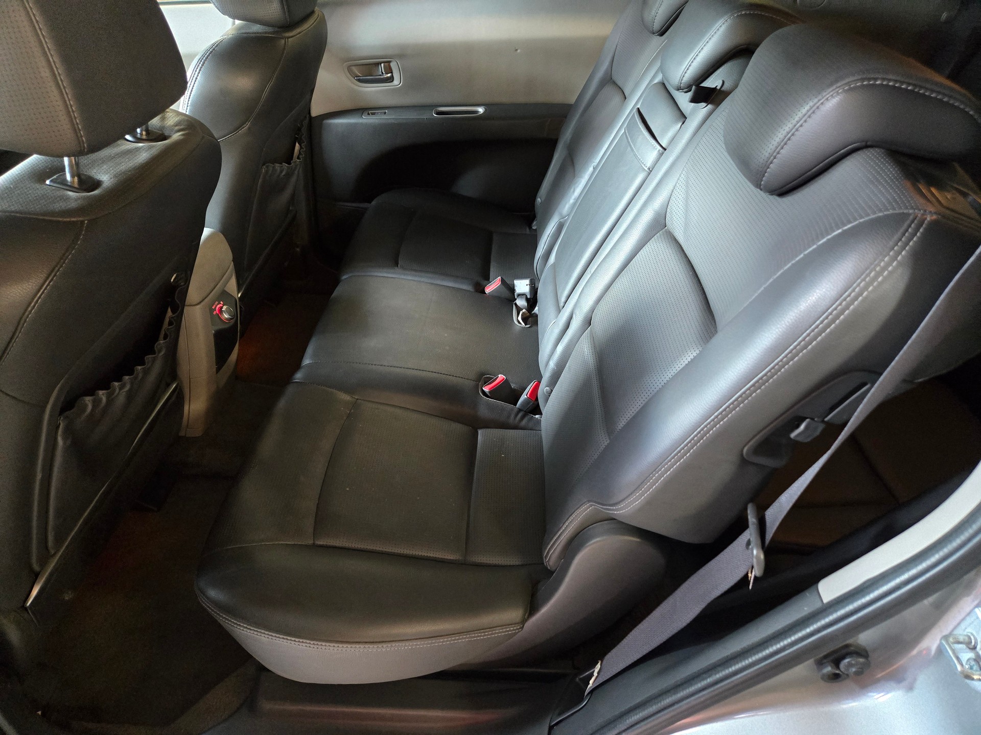 SUBARU Tribeca 3.0 AWD Executive-image-15