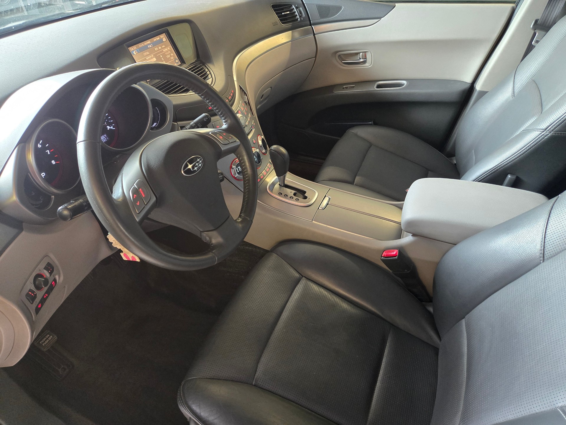 SUBARU Tribeca 3.0 AWD Executive-image-6
