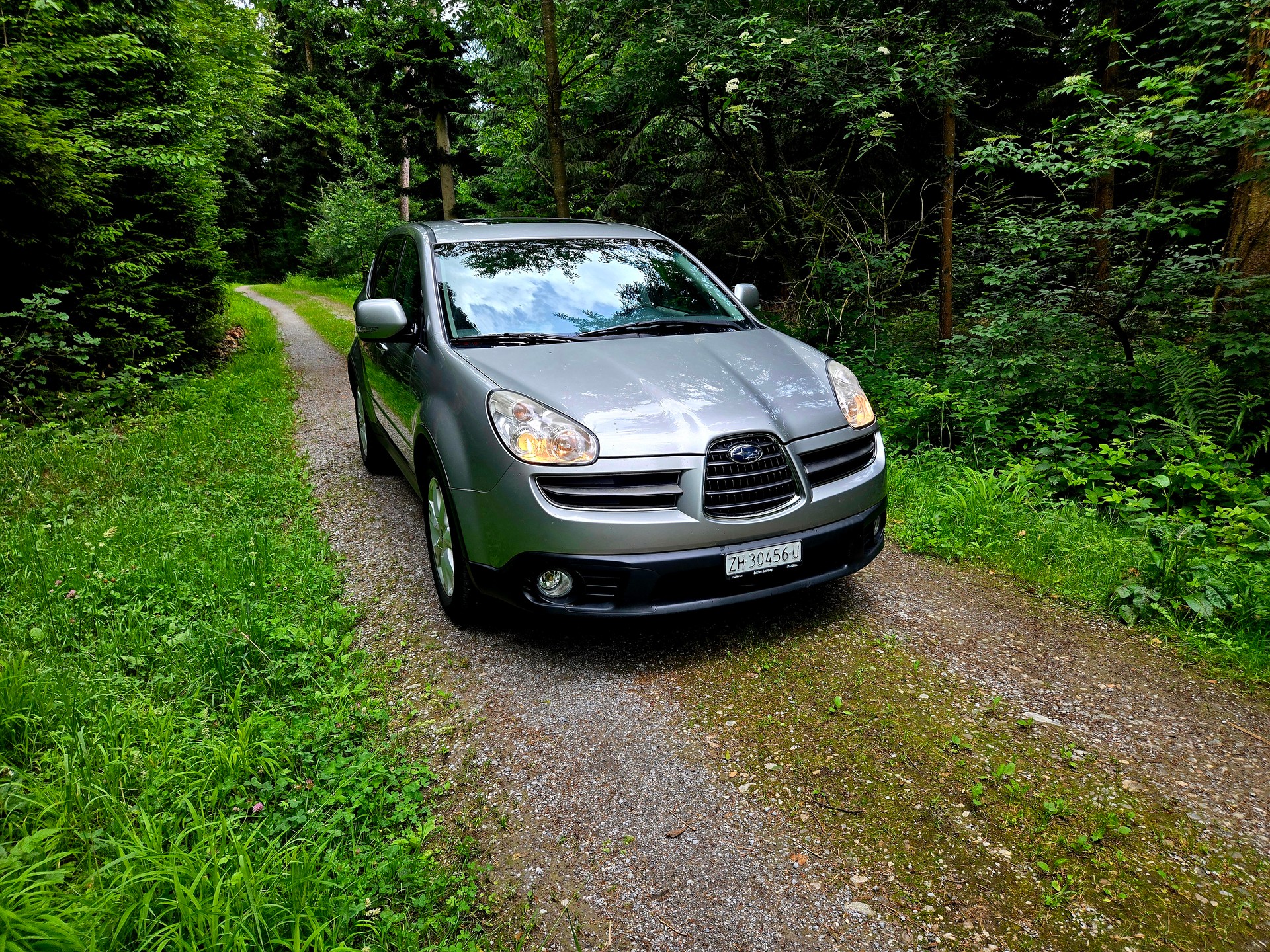 SUBARU Tribeca 3.0 AWD Executive-image-0