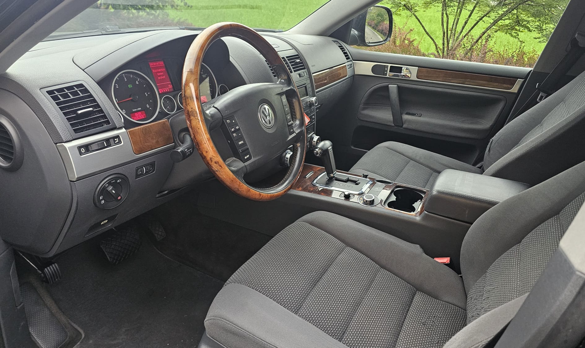 VW Touareg 2.5 TDI-image-8