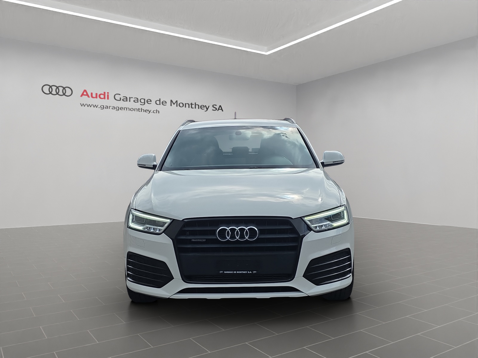 AUDI Q3 2.0 TFSI sport quattro S-tronic-image-1