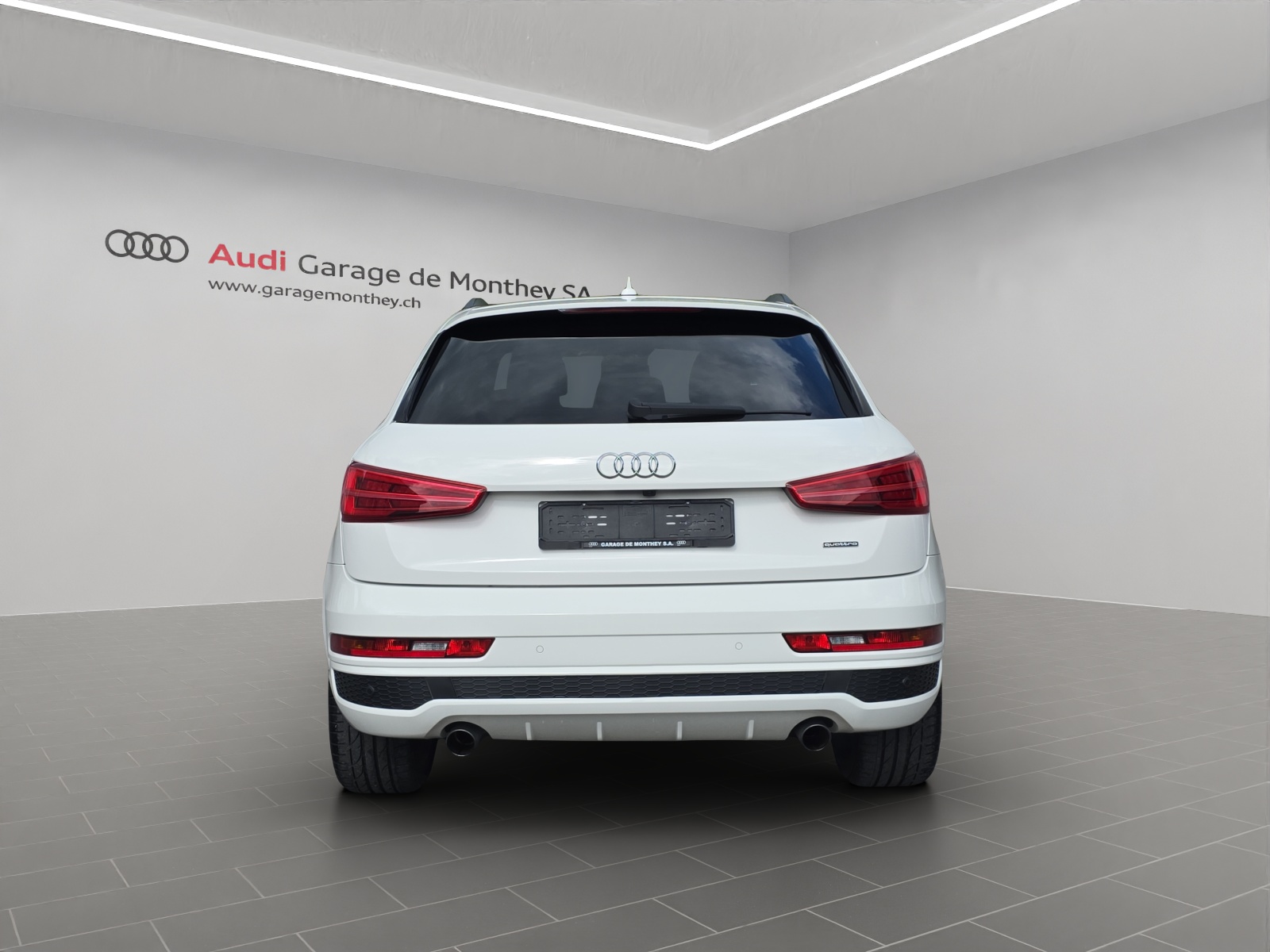 AUDI Q3 2.0 TFSI sport quattro S-tronic-image-4
