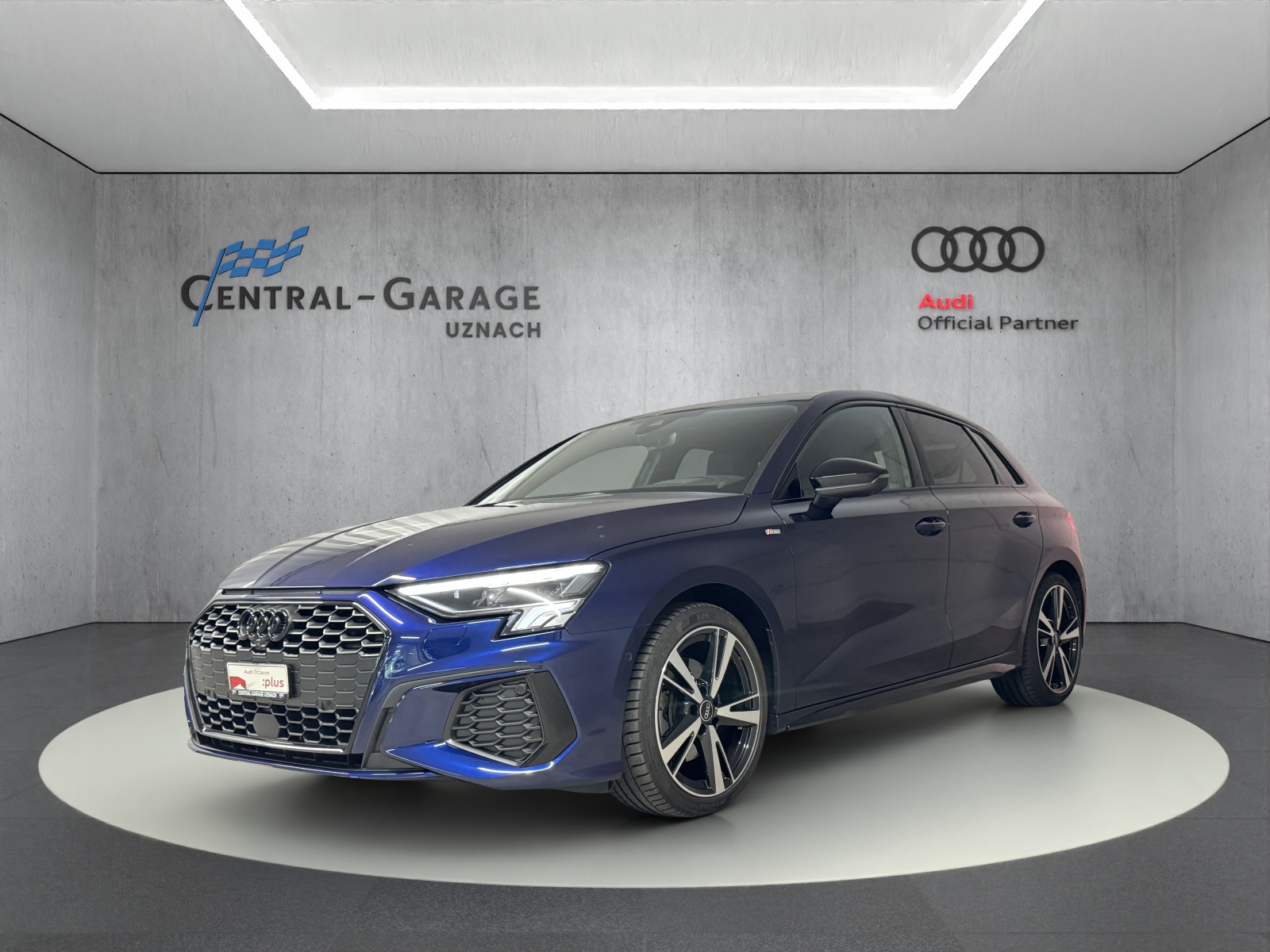 AUDI A3 Sportback 40 TFSI S line quattro S-tronic-image-0