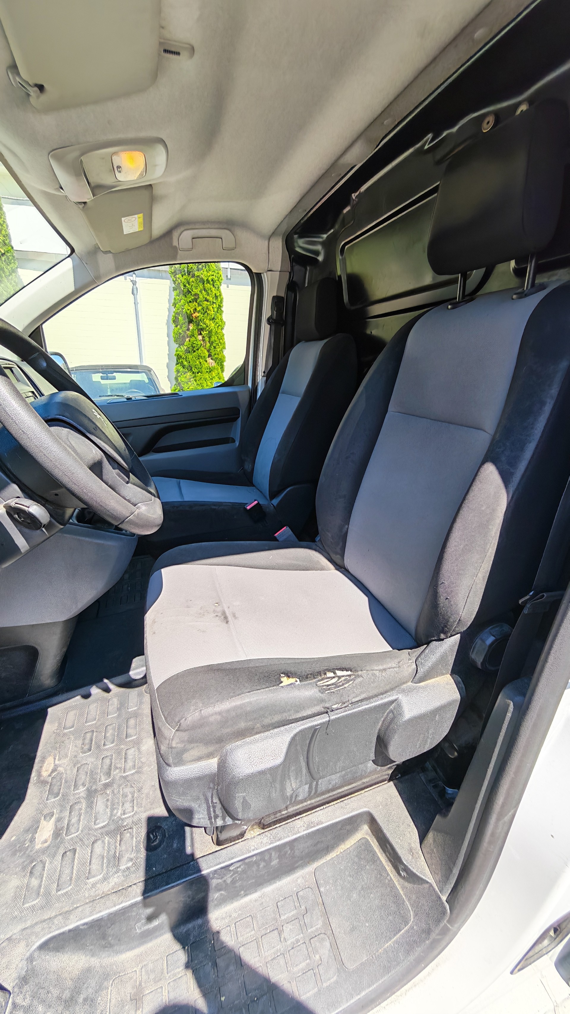 PEUGEOT Expert 2.0 BlueHDi 120 Active Standard-image-7