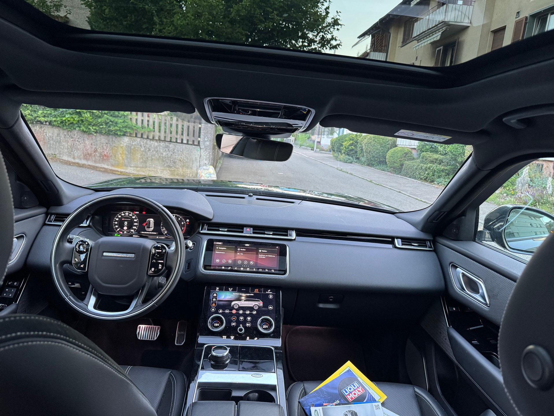 LAND ROVER Range Rover Velar R-Dynamic P 300 S Automatic-image-0