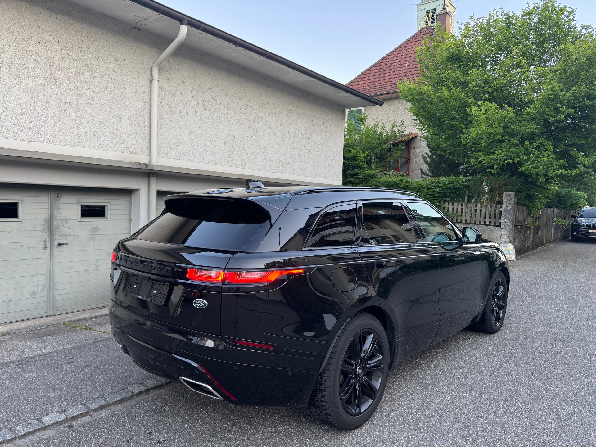 LAND ROVER Range Rover Velar R-Dynamic P 300 S Automatic-image-2