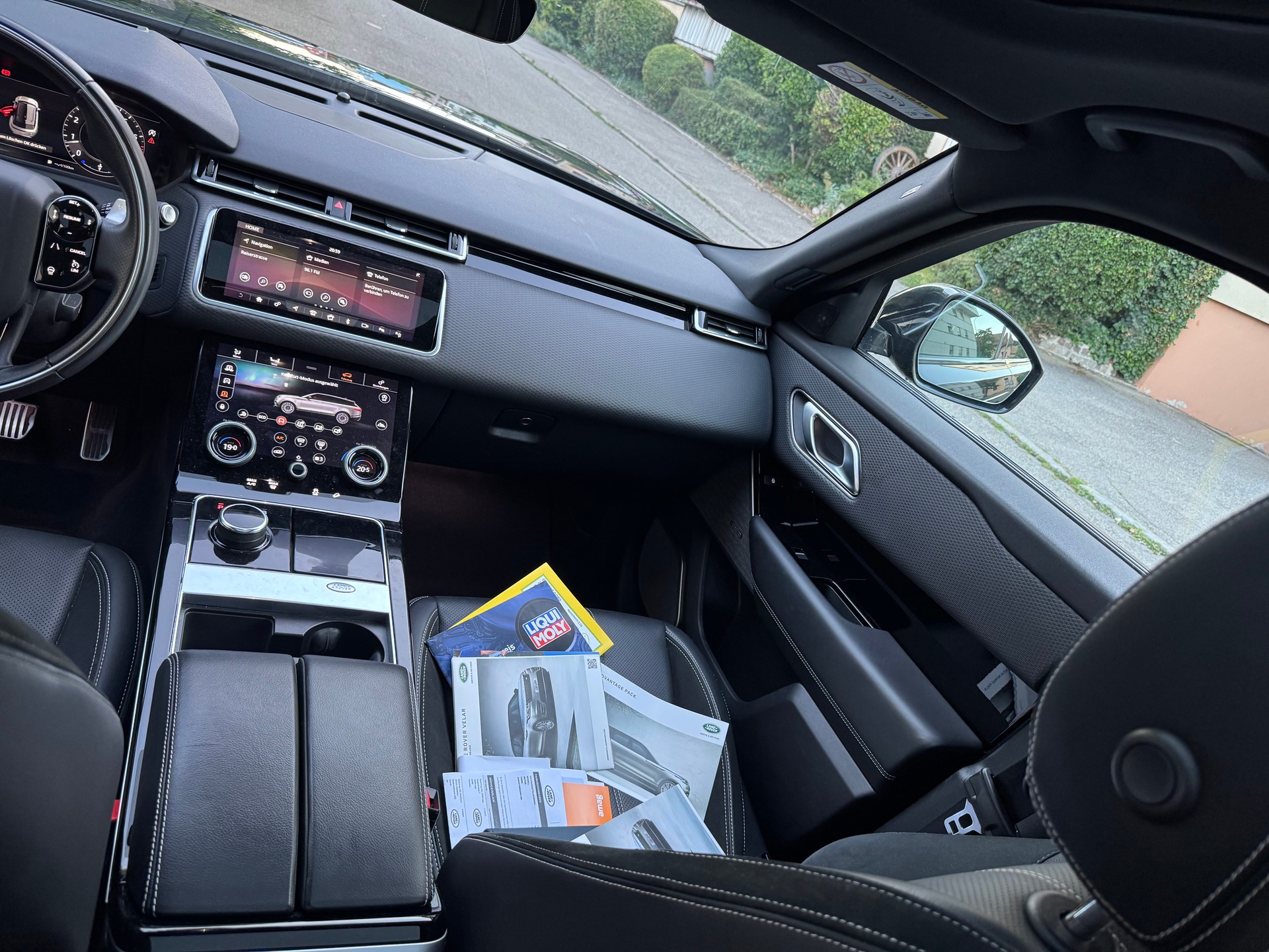 LAND ROVER Range Rover Velar R-Dynamic P 300 S Automatic-image-9