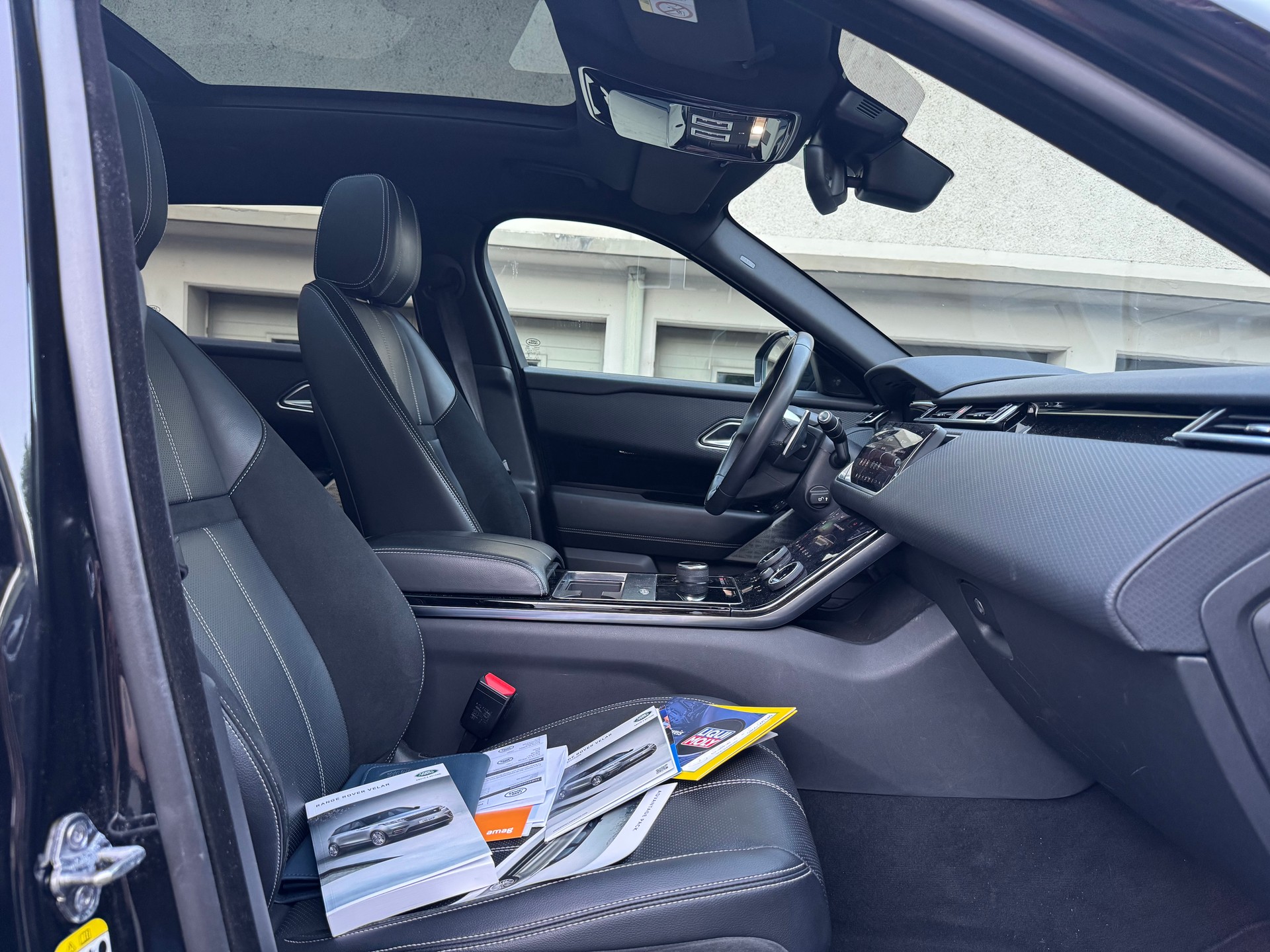 LAND ROVER Range Rover Velar R-Dynamic P 300 S Automatic-image-6