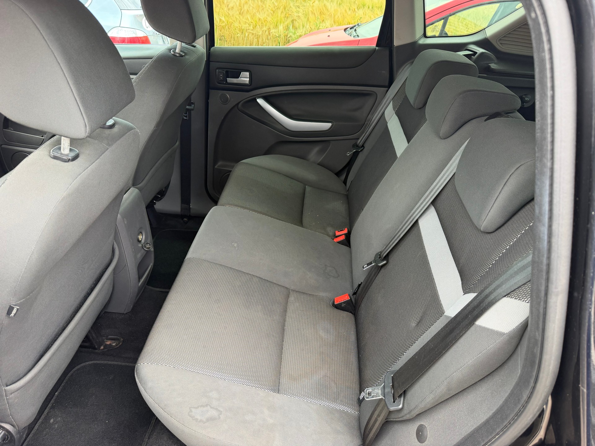FORD Kuga 2.5 Turbo Carving 4WD Automatic-image-7