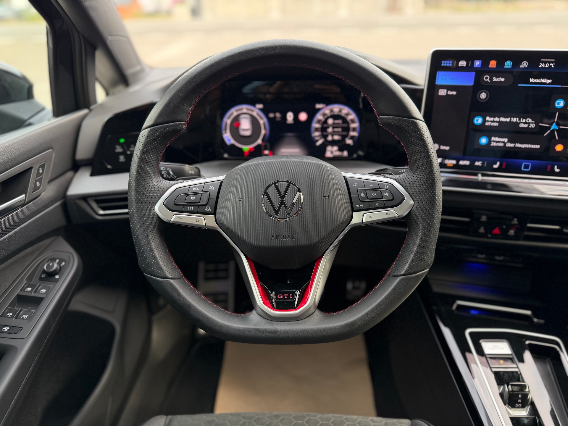 VW Golf 2.0 TSI GTI Clubsport DSG Akrapovic-image-16
