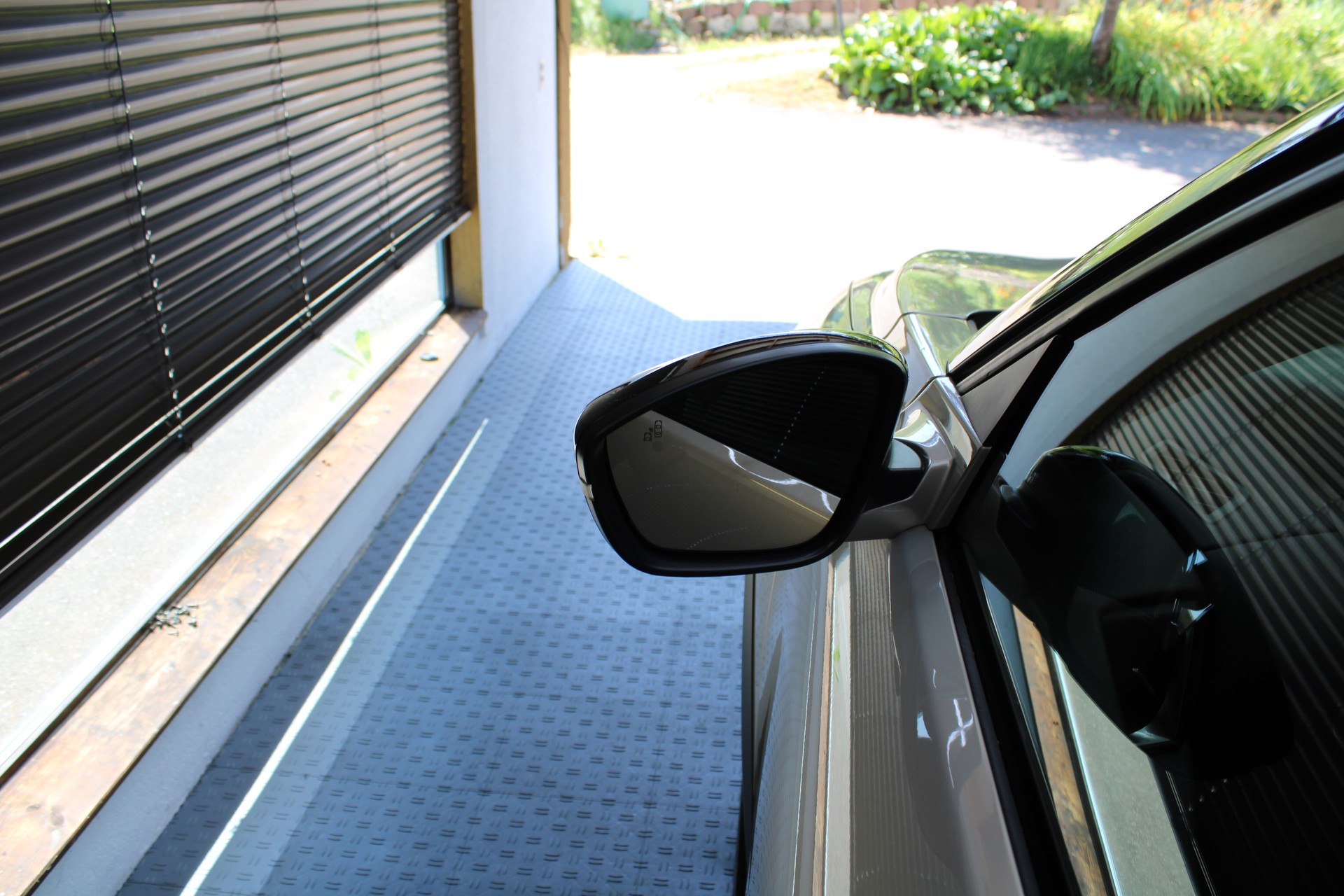 DS AUTOMOBILES DS 3 Crossback 1.2 PureTech Bastille EAT8-image-10
