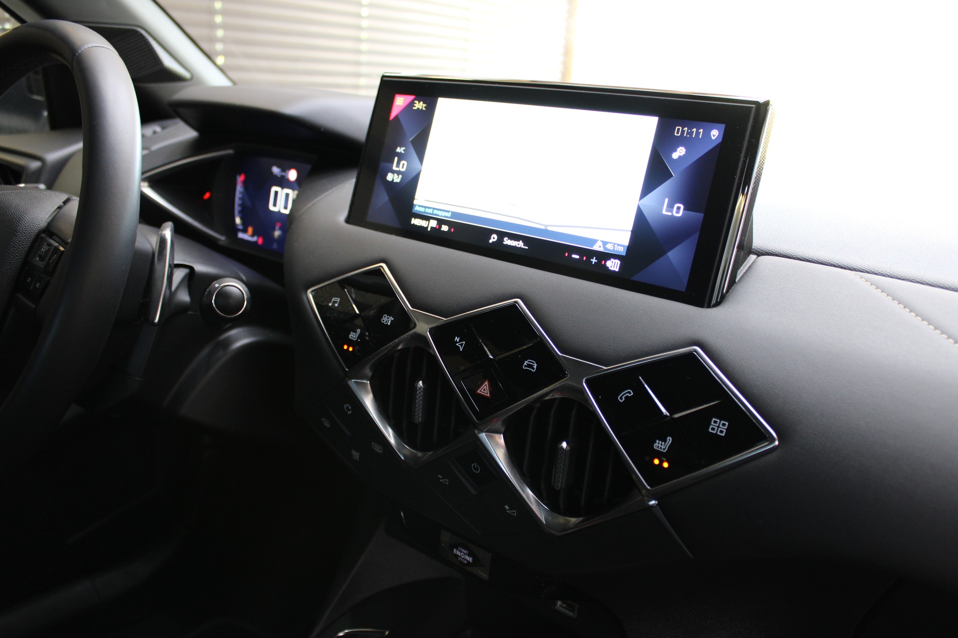 DS AUTOMOBILES DS 3 Crossback 1.2 PureTech Bastille EAT8-image-6