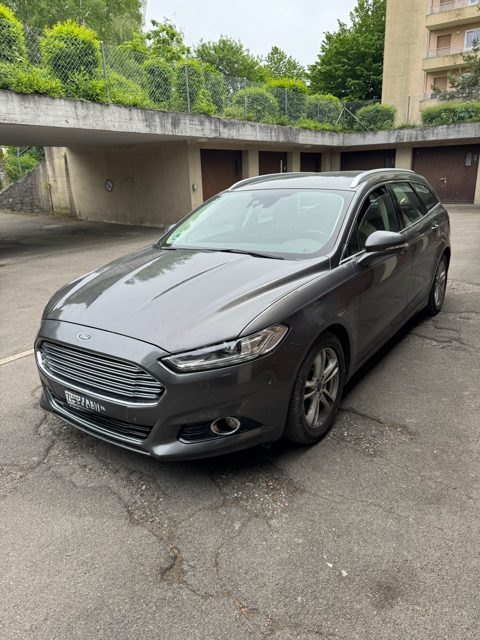 FORD Mondeo 2.0 TDCi Trend PowerShift-image-2