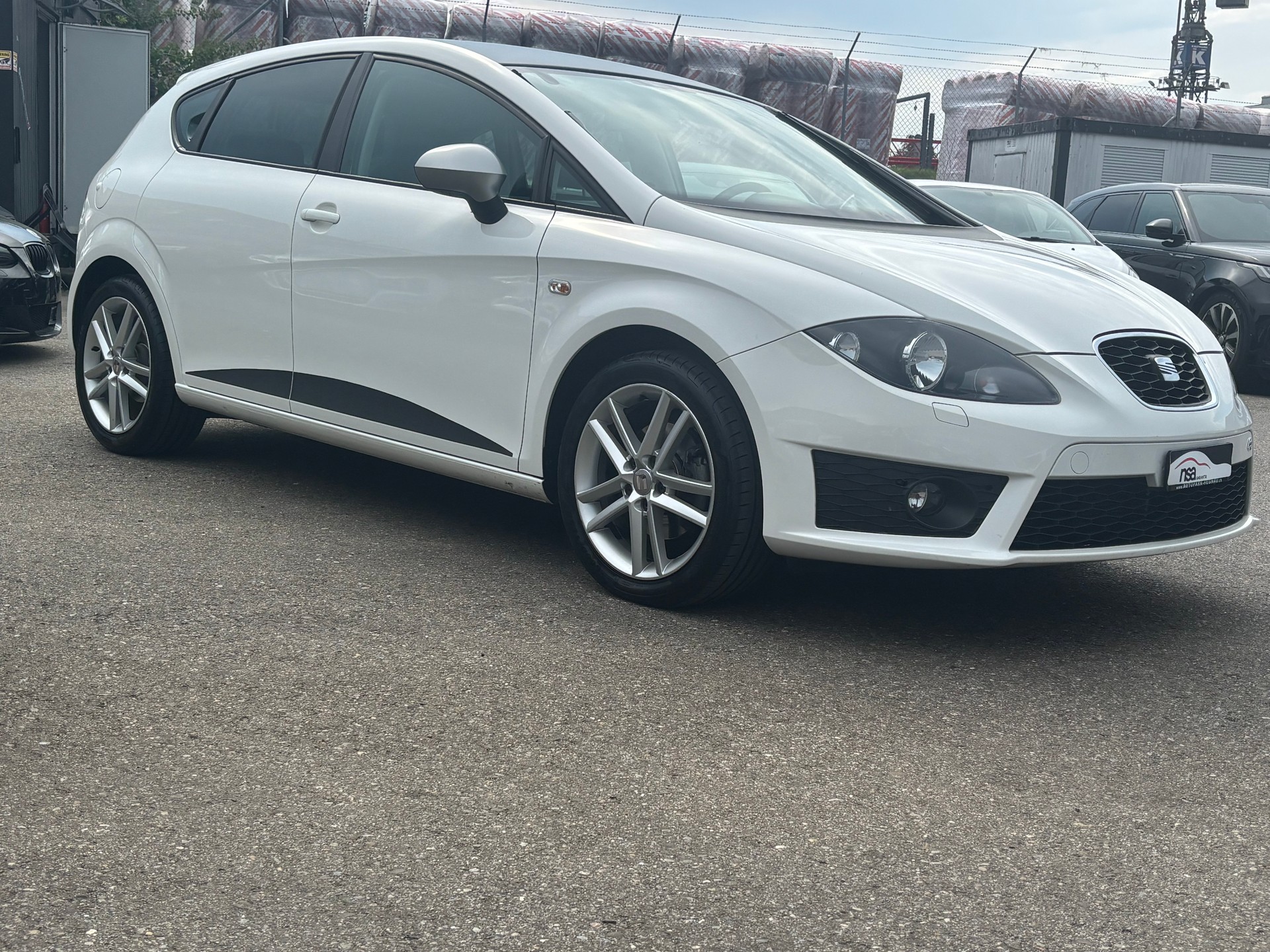 SEAT Leon 1.4 TSI FR-image-2