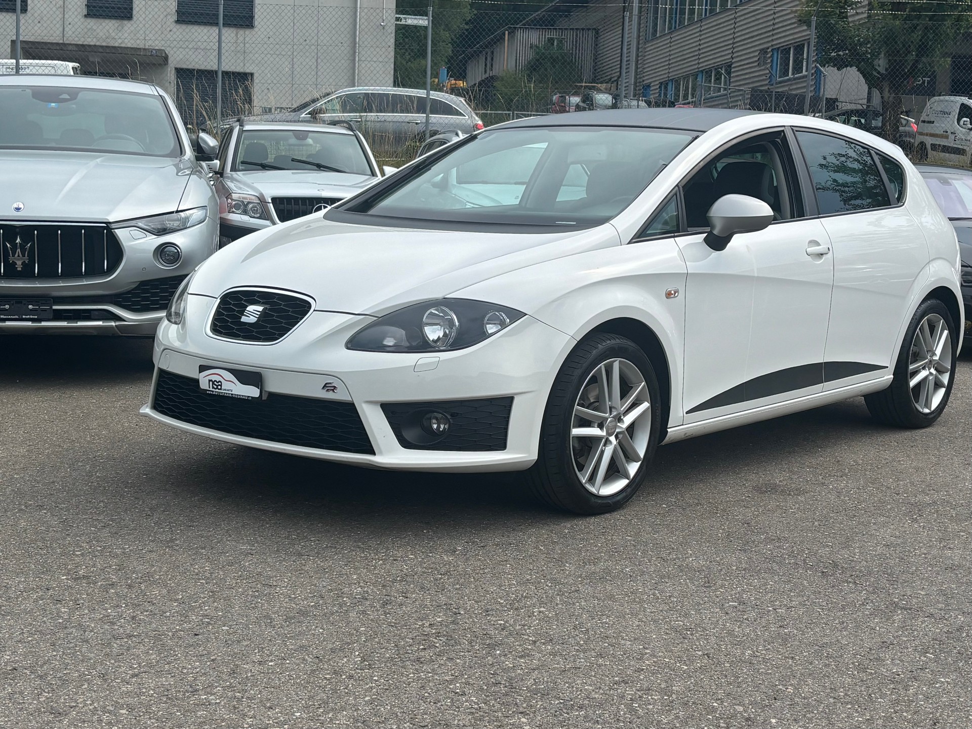 SEAT Leon 1.4 TSI FR-image-0