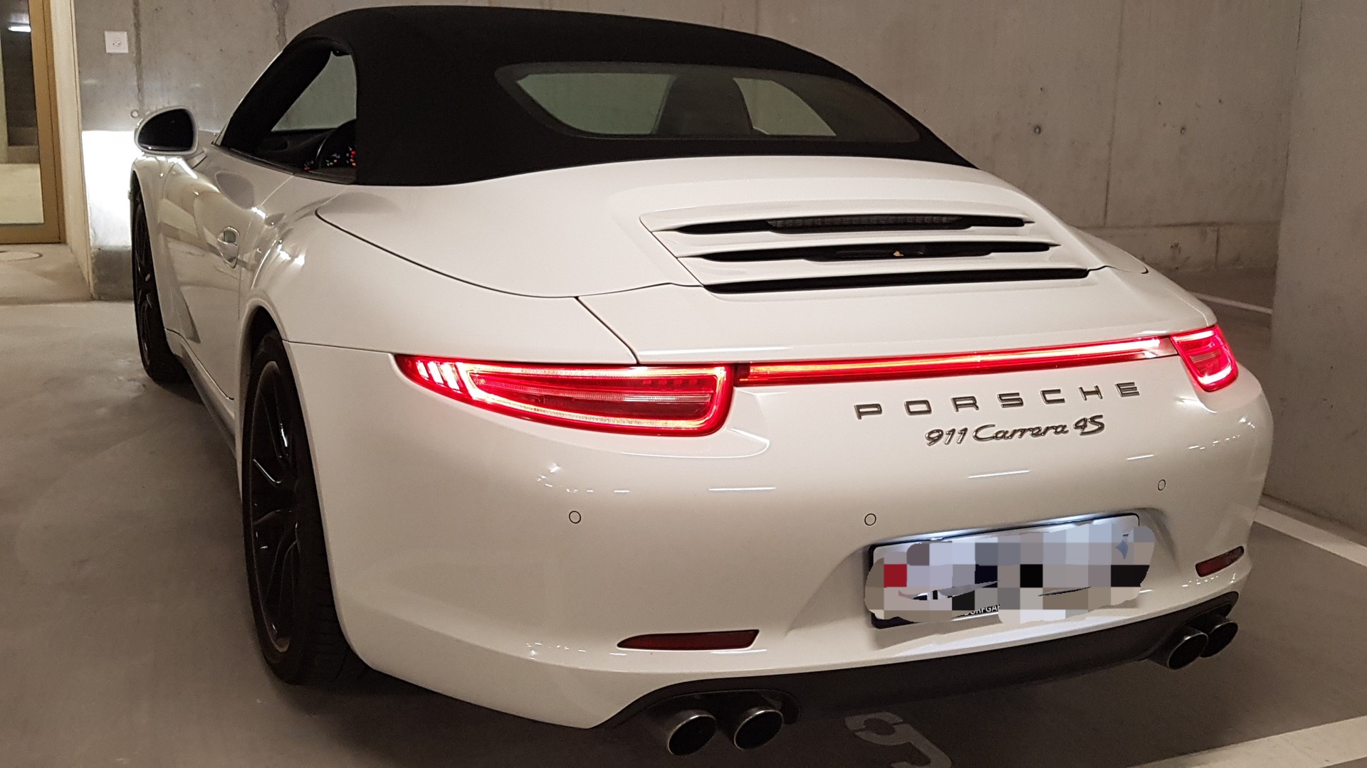 PORSCHE 991 4S-image-1