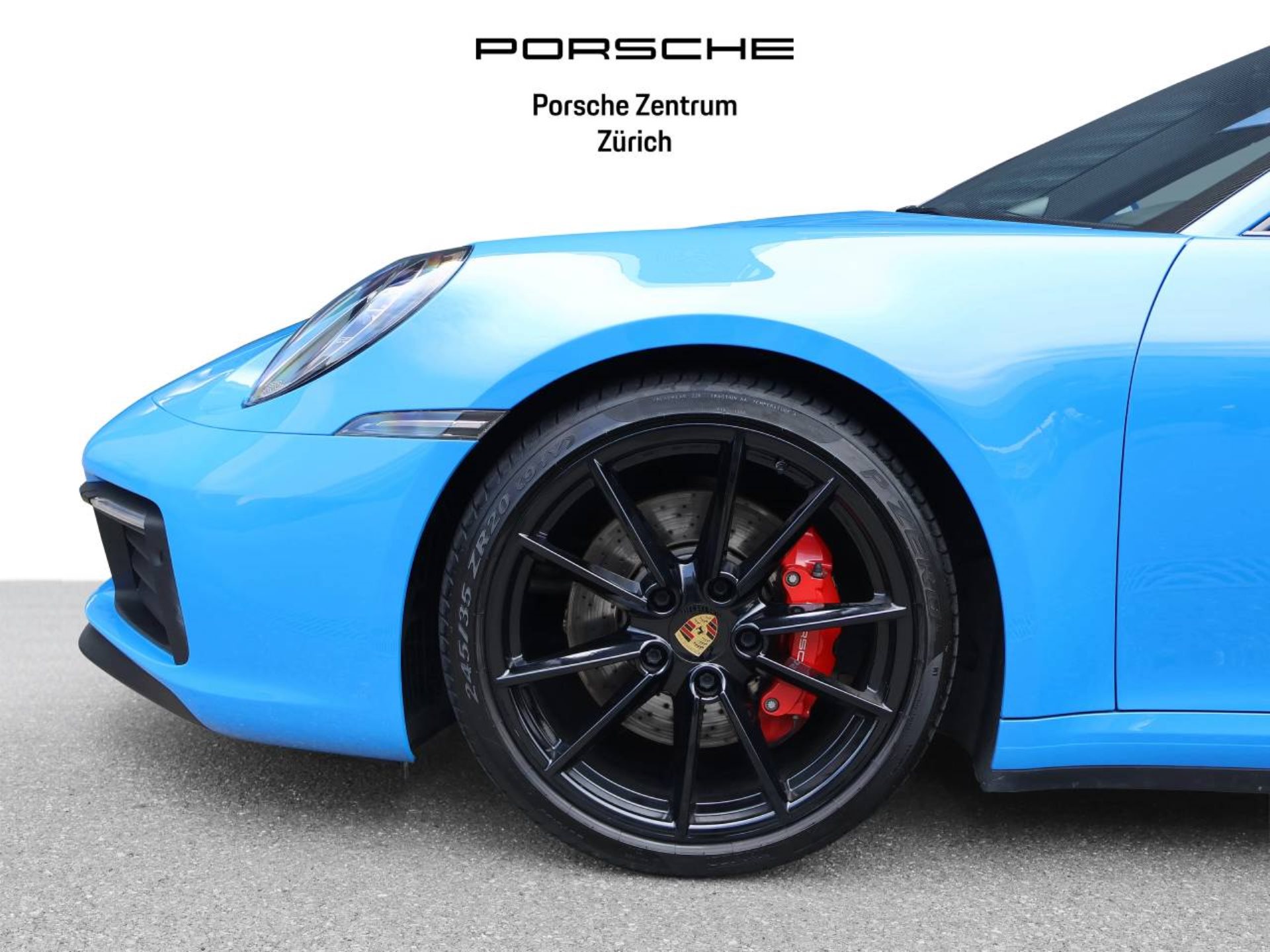 PORSCHE 911 Carrera 4S-image-10