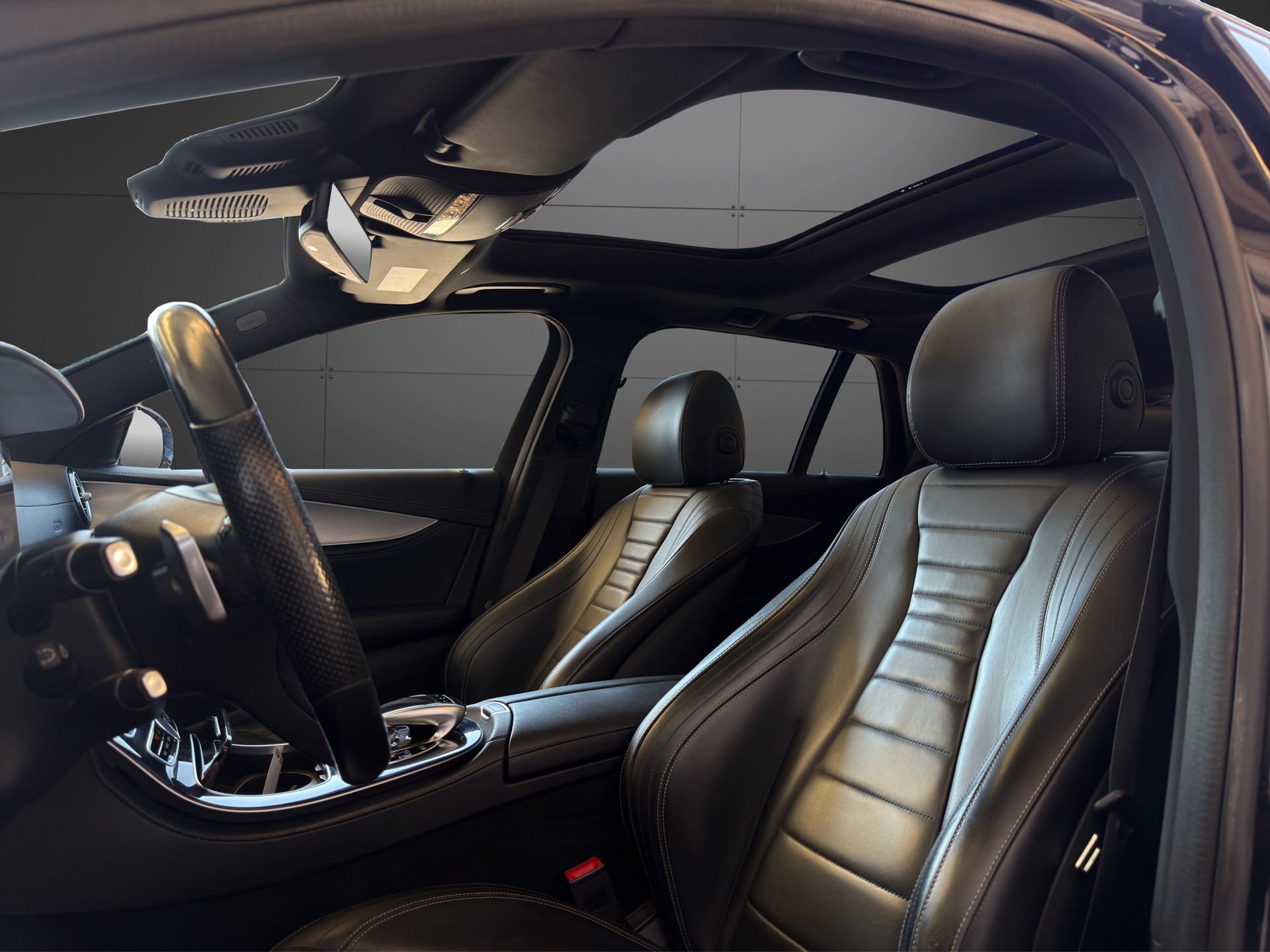 MERCEDES-BENZ E 250 AMG Line 9G-Tronic-image-21