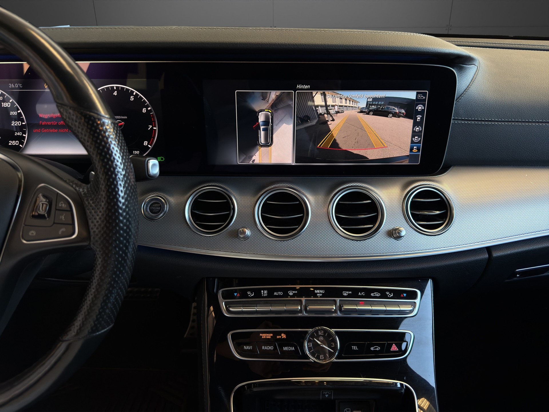 MERCEDES-BENZ E 250 AMG Line 9G-Tronic-image-13