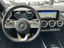 MERCEDES-BENZ GLA 220 d AMG Line 4matic-image-5
